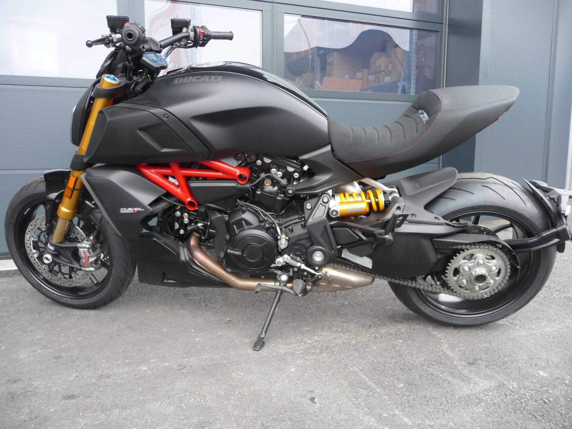 DUCATI Diavel 1260 S-image-7