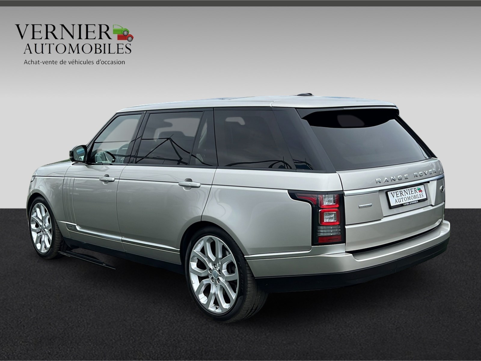 LAND ROVER Range Rover LWB 5.0 V8 SC Autobiography Automatic-image-3