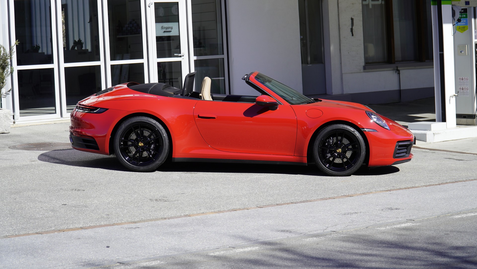 PORSCHE 911 Carrera 4 Cabriolet PDK-image-12