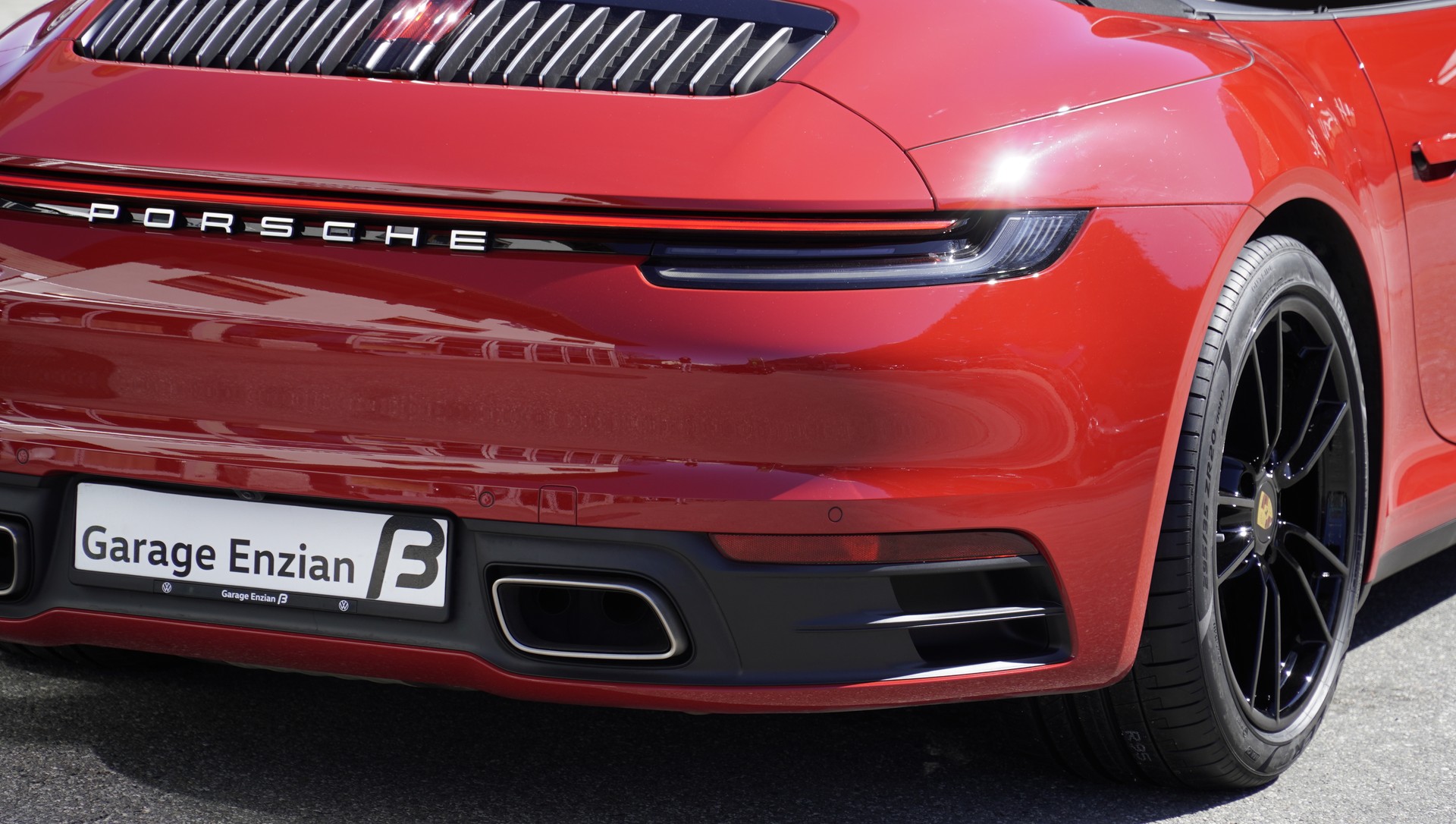 PORSCHE 911 Carrera 4 Cabriolet PDK-image-6