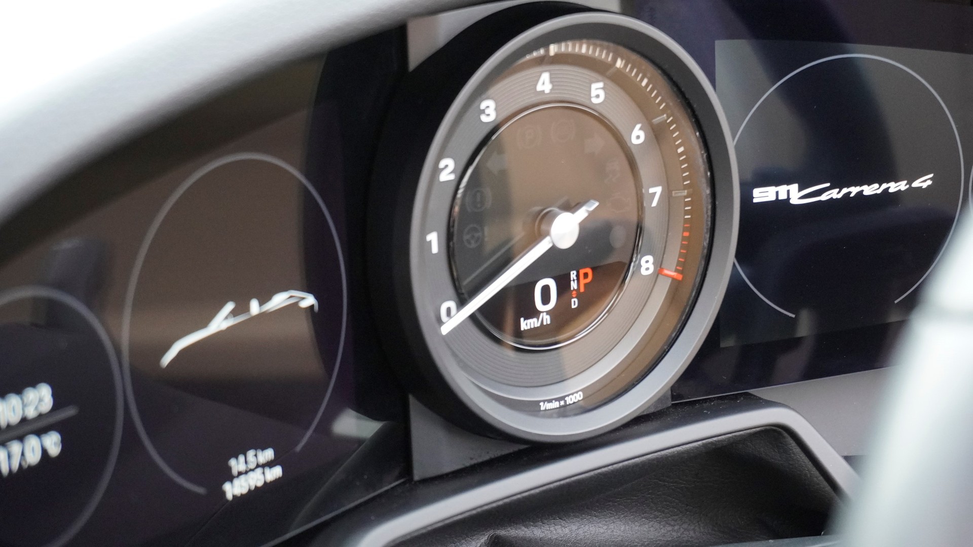 PORSCHE 911 Carrera 4 Cabriolet PDK-image-8