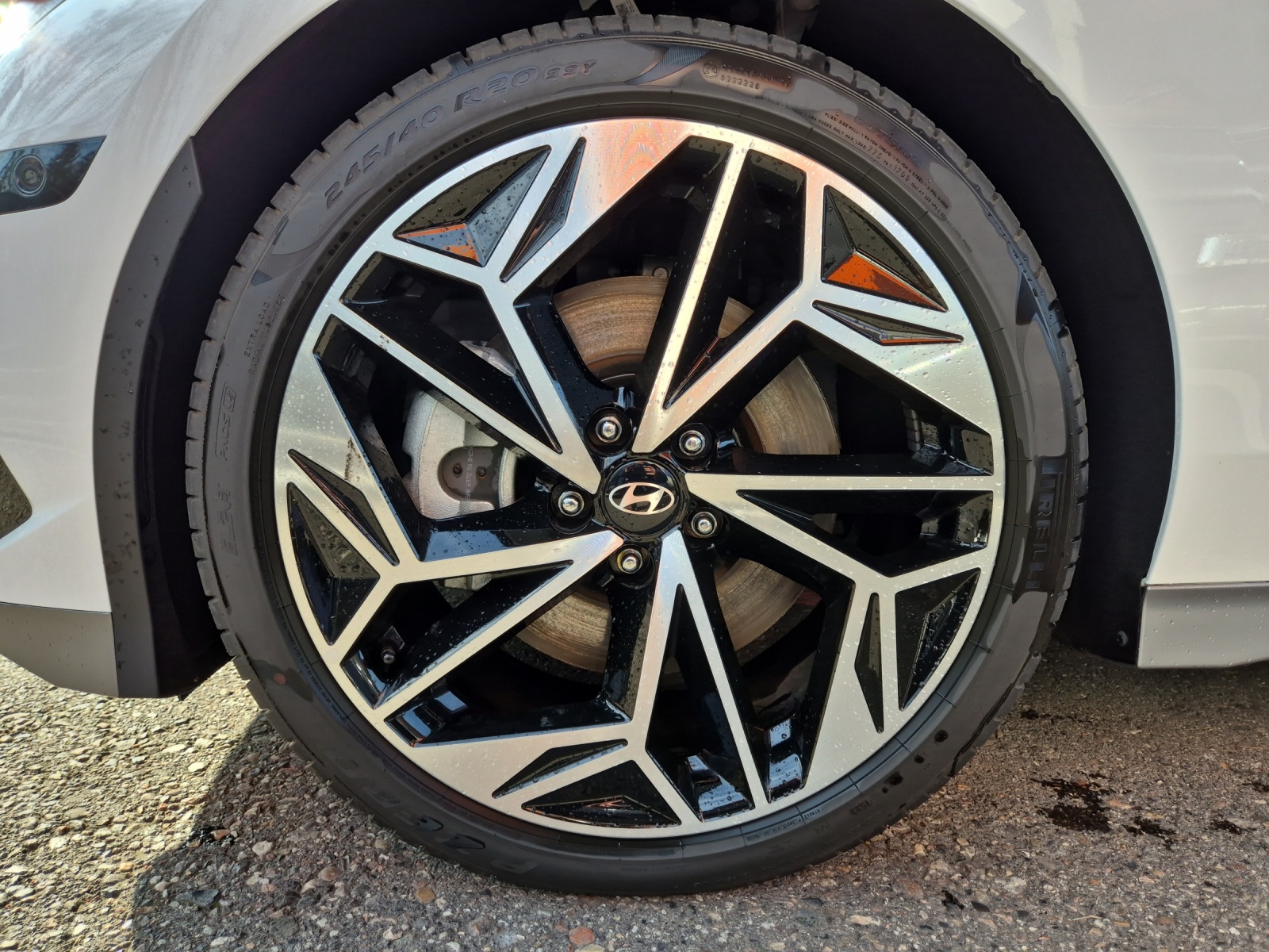 HYUNDAI Ioniq 6 Launch Edition 4WD-image-12
