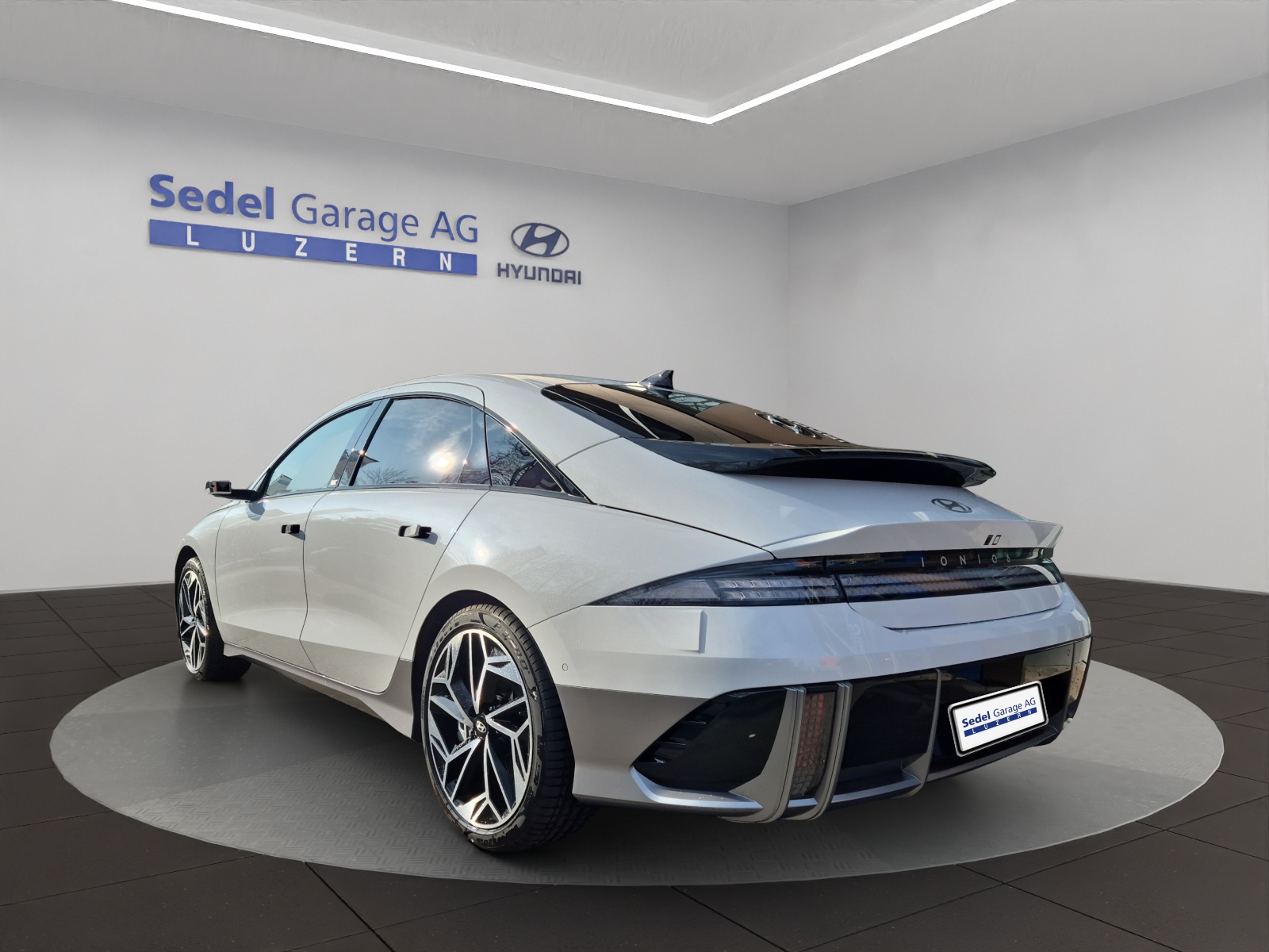 HYUNDAI Ioniq 6 Launch Edition 4WD-image-3