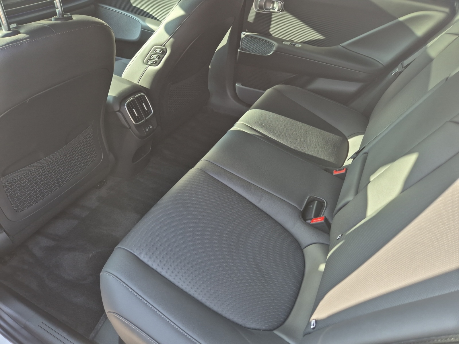 HYUNDAI Ioniq 6 Launch Edition 4WD-image-8