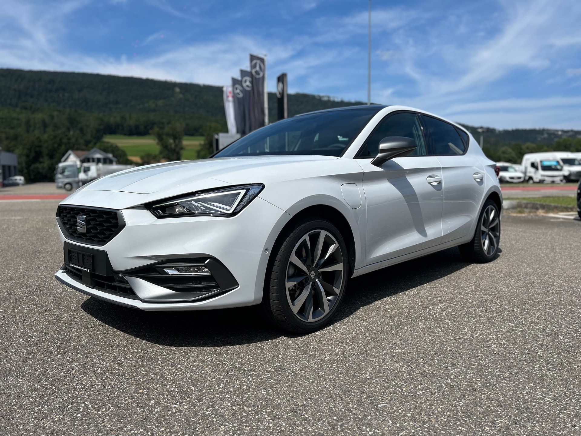 SEAT MOVE FR 1.4 204CV E-HYBRID-image-1