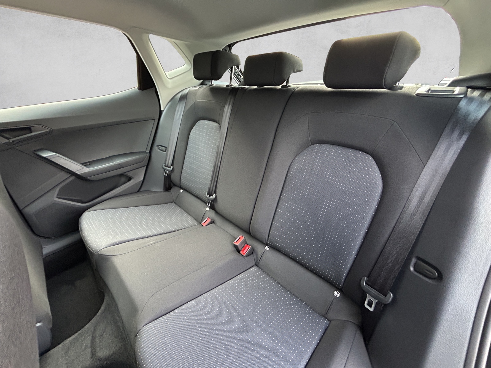 SEAT Ibiza 1.0 EcoTSI Move DSG-image-8