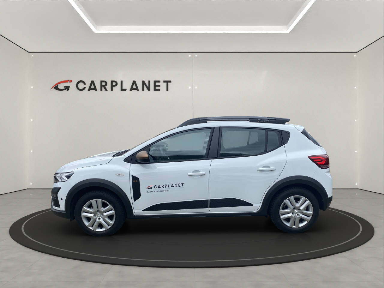DACIA Sandero Stepway extreme+ TCe 90 auto-showroom-element-2