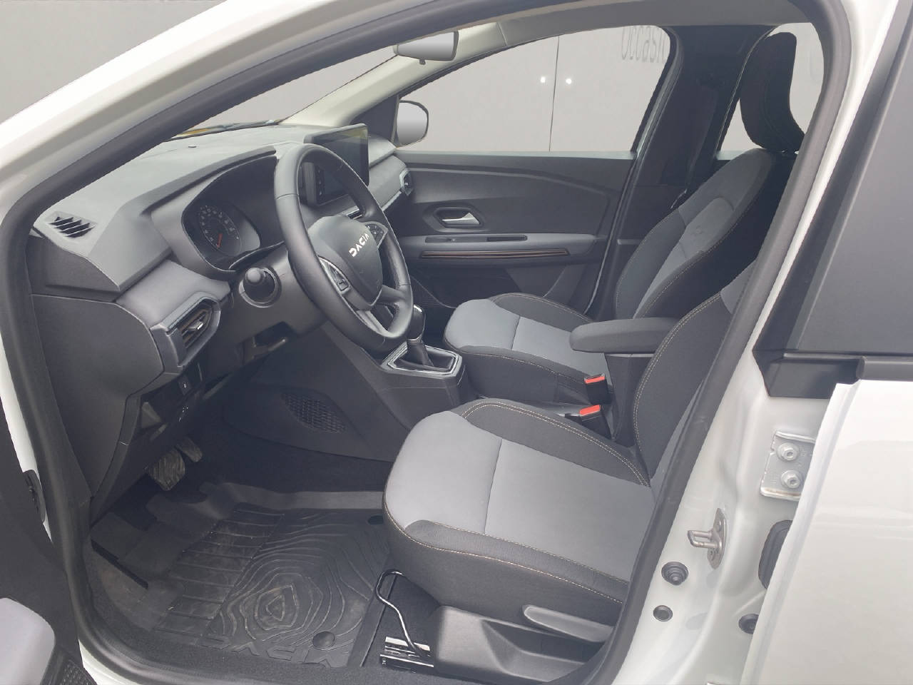 DACIA Sandero Stepway extreme+ TCe 90 auto-image-6