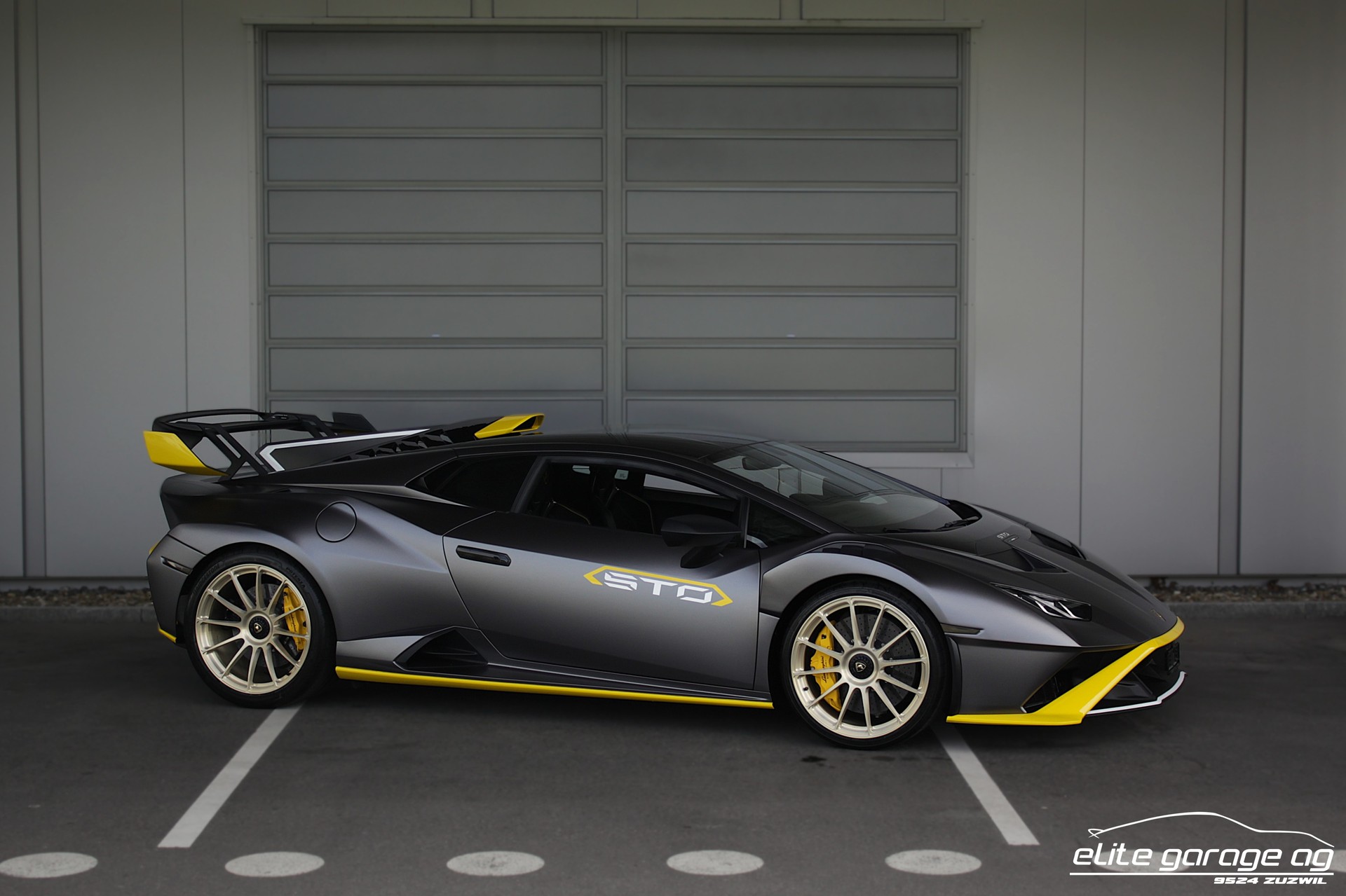 LAMBORGHINI Huracan STO Coupé DCT RWD-image-6