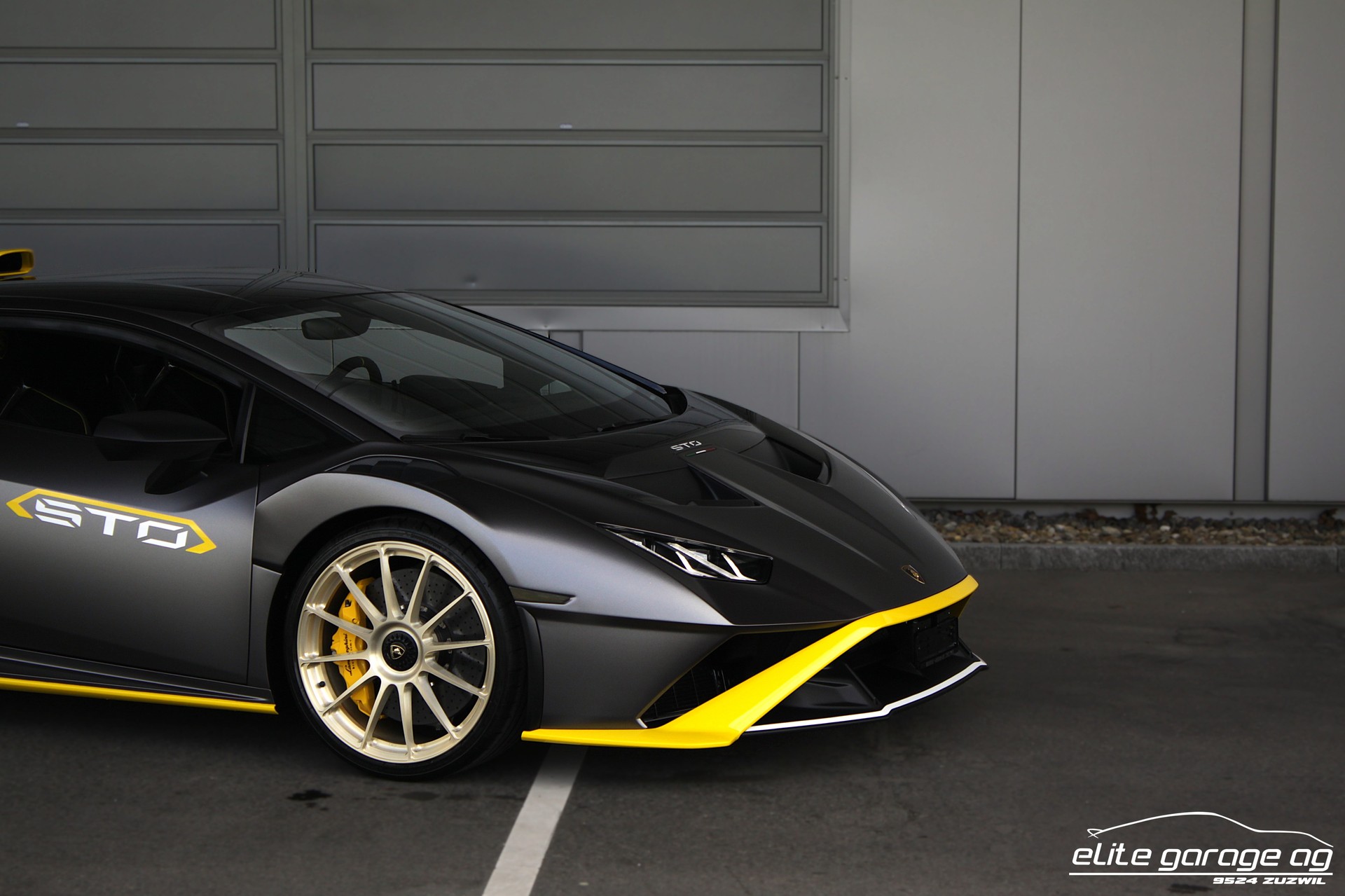 LAMBORGHINI Huracan STO Coupé DCT RWD-image-8