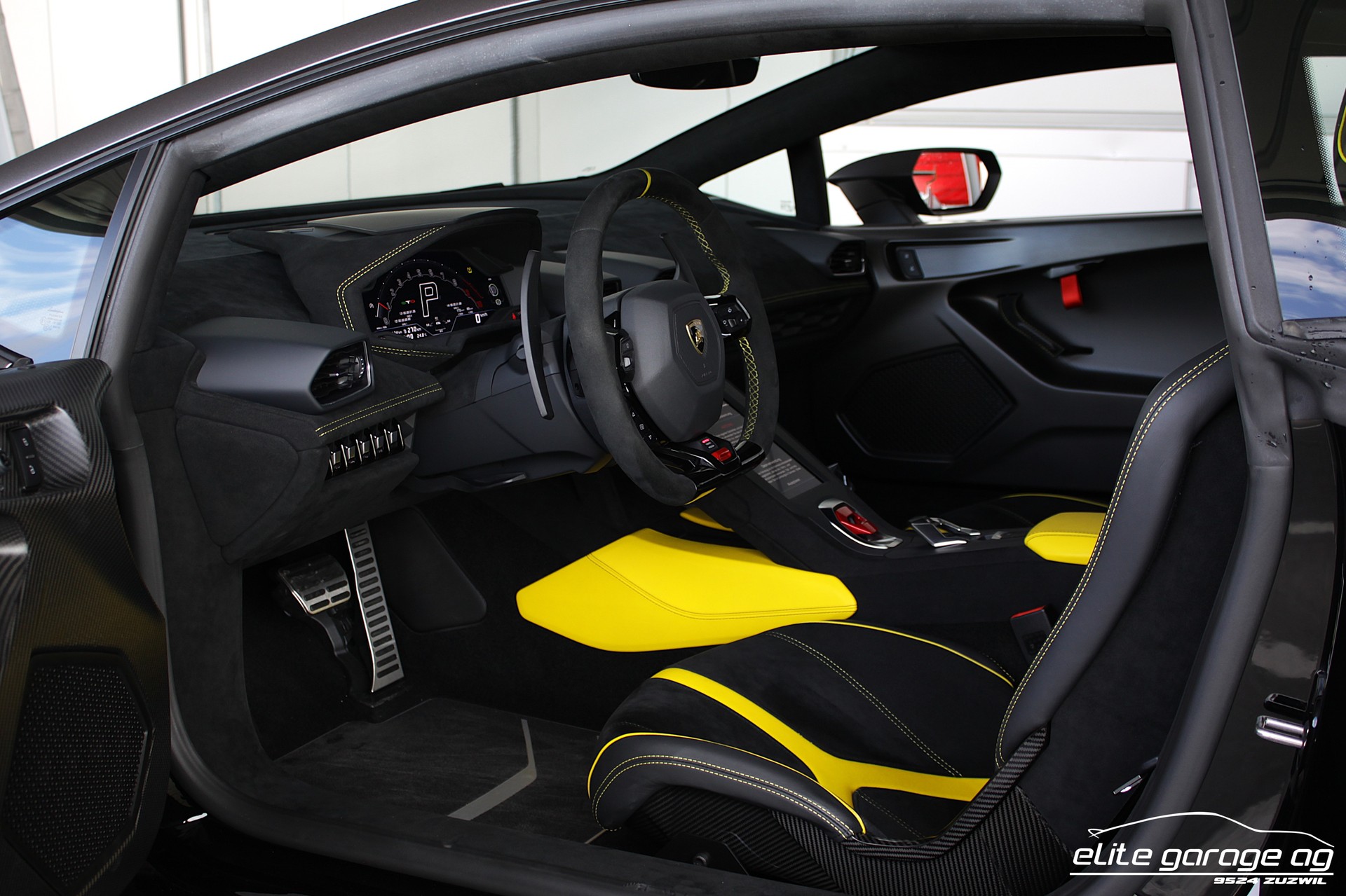 LAMBORGHINI Huracan STO Coupé DCT RWD-image-13