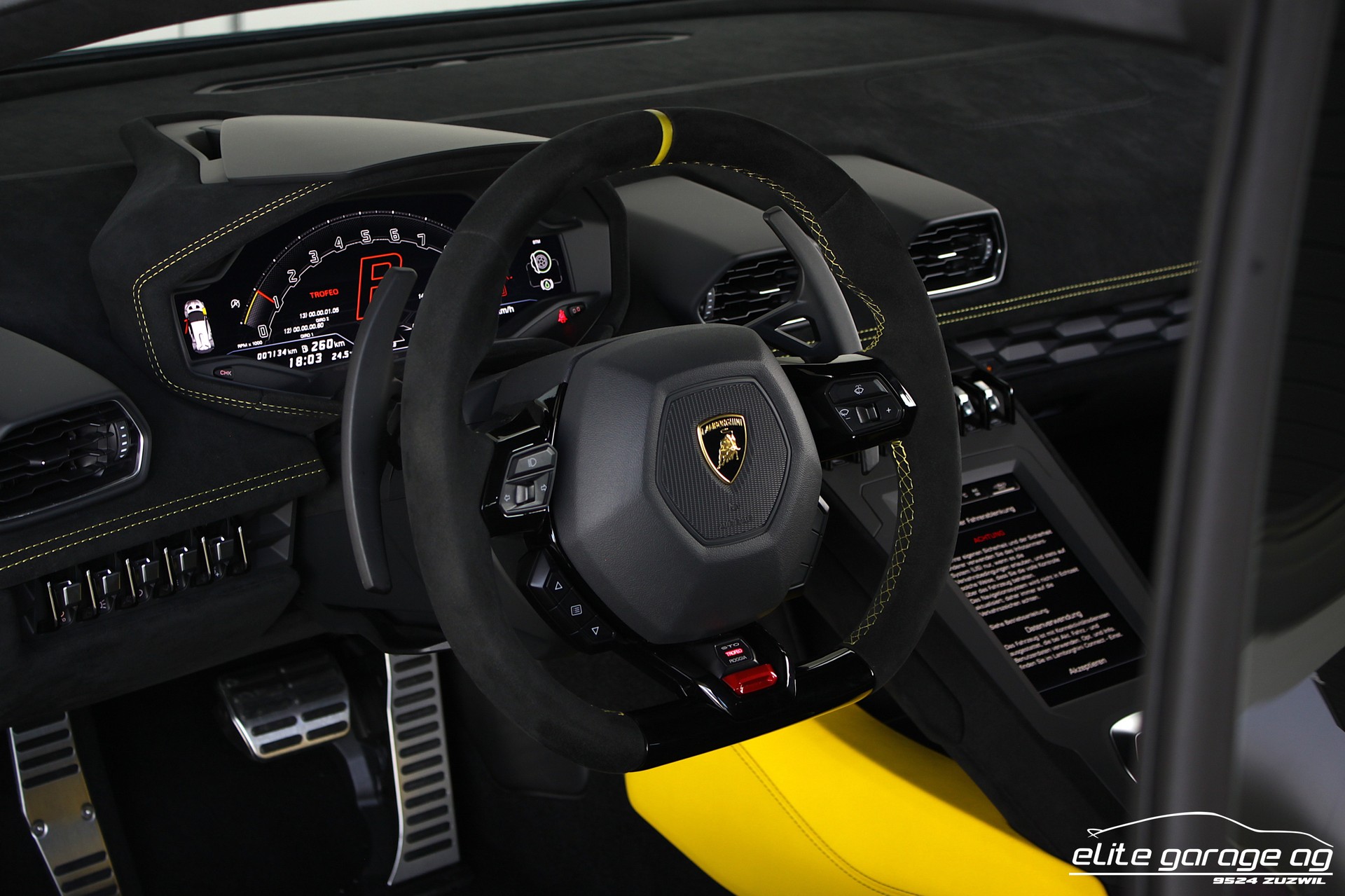 LAMBORGHINI Huracan STO Coupé DCT RWD-image-14