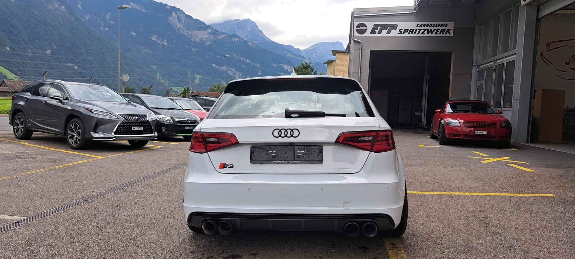 AUDI S3 Sportback 2.0 TFSI quattro S-tronic-image-4