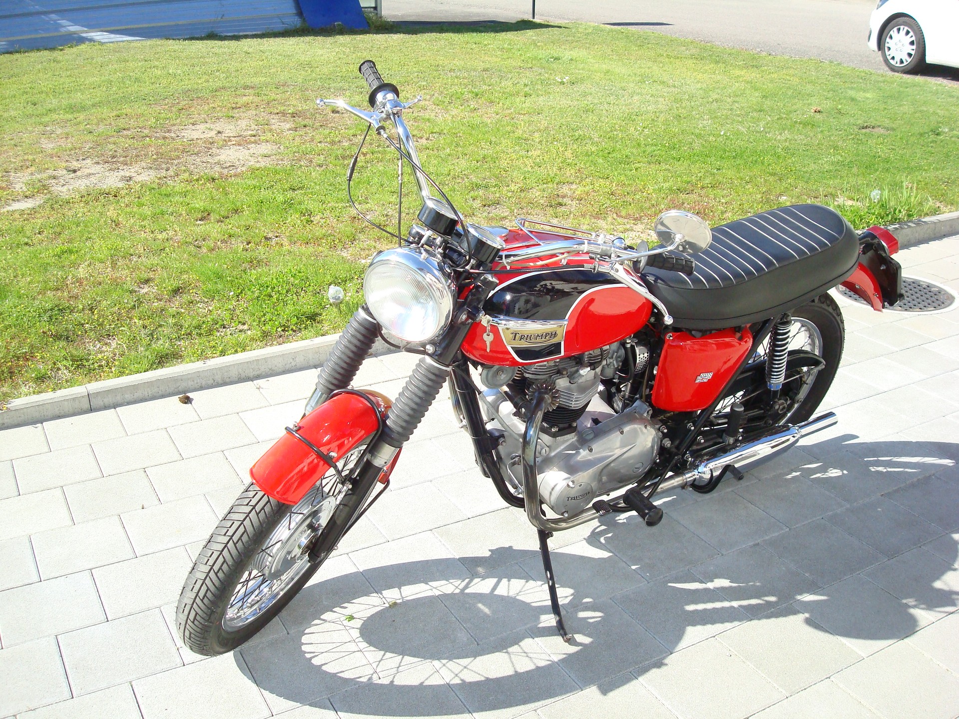 TRIUMPH Trophy 650cc