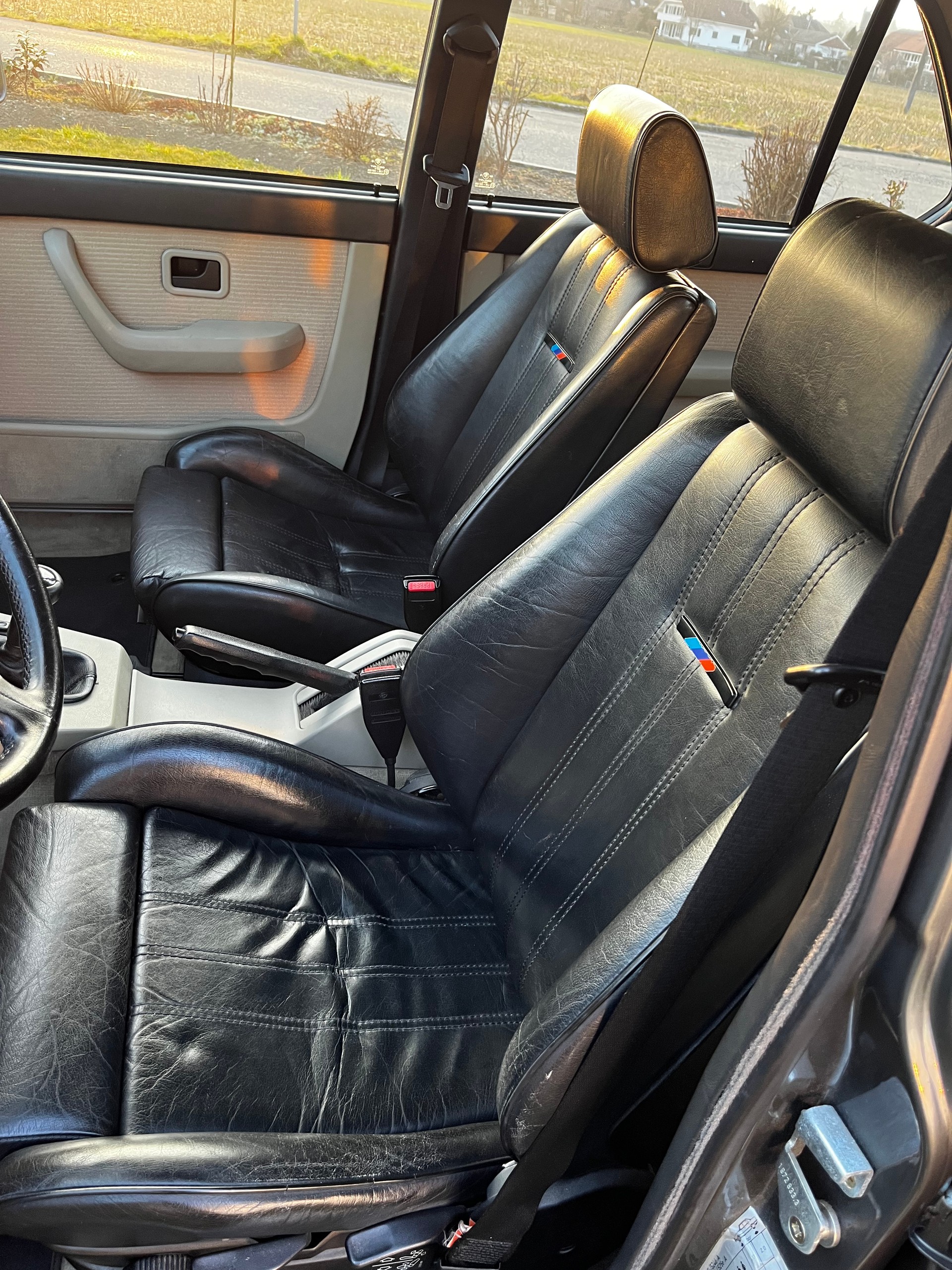 BMW 520i Edition-image-4
