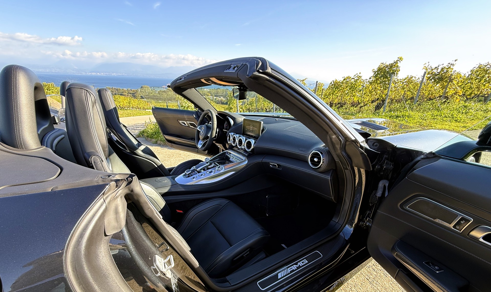 MERCEDES-BENZ AMG GT C Roadster Speedshift DCT-image-18
