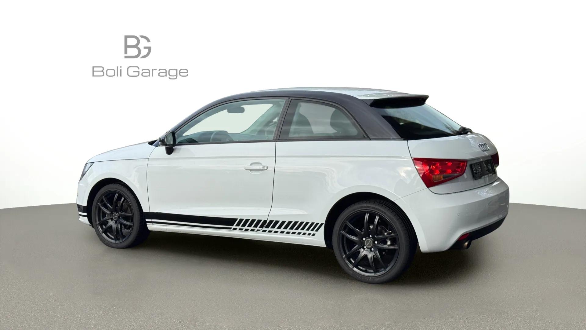 AUDI A1 1.6 TDI Attraction DSG-image-4