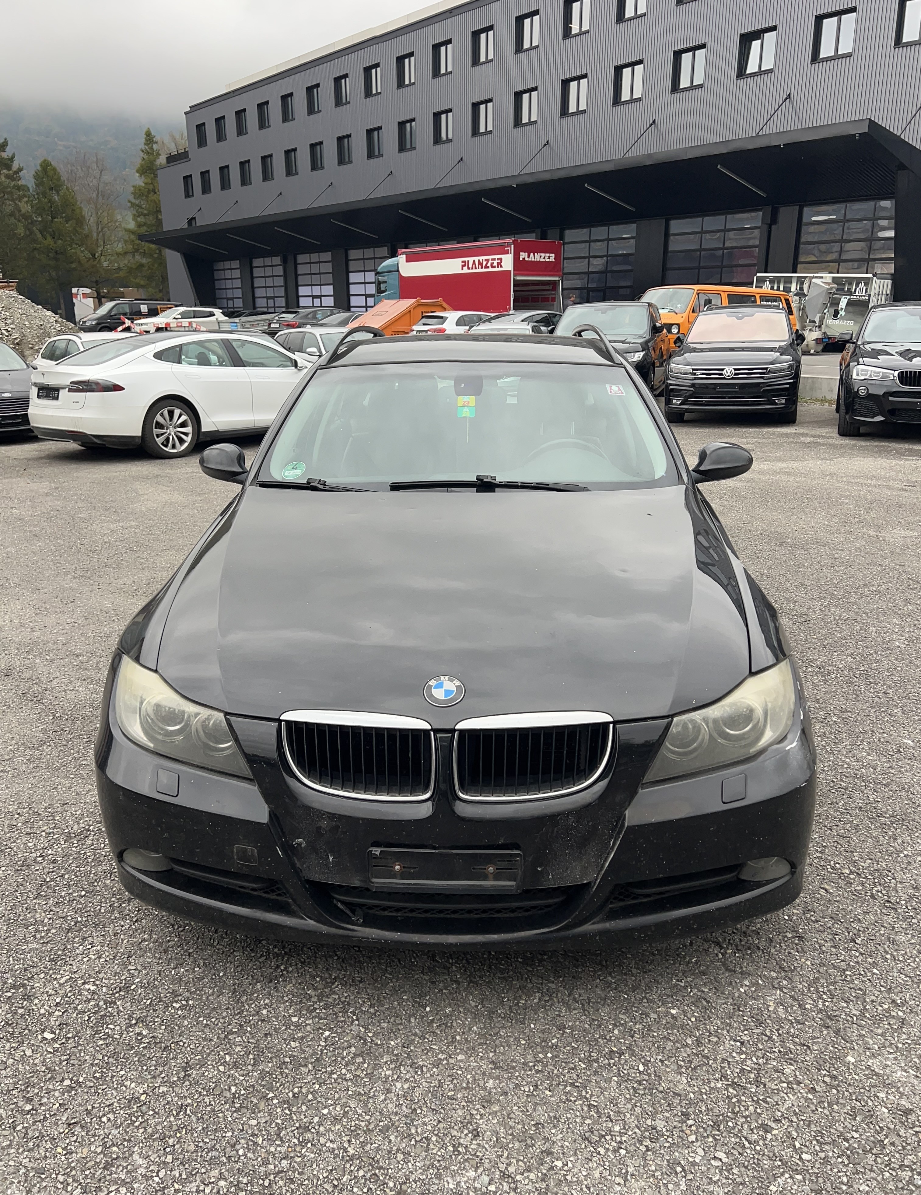 Car photo