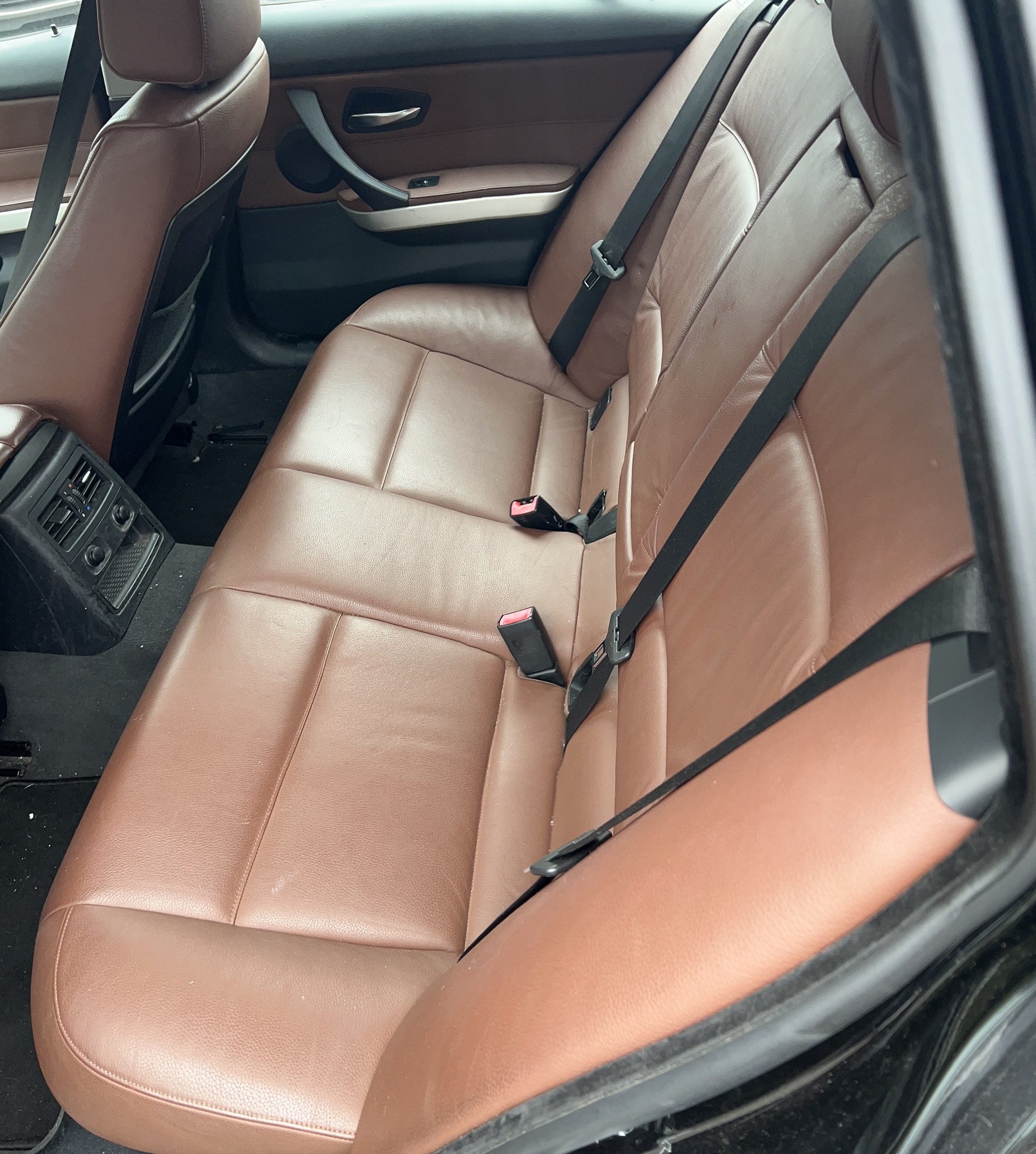 BMW 320 Gran Turismo-image-4
