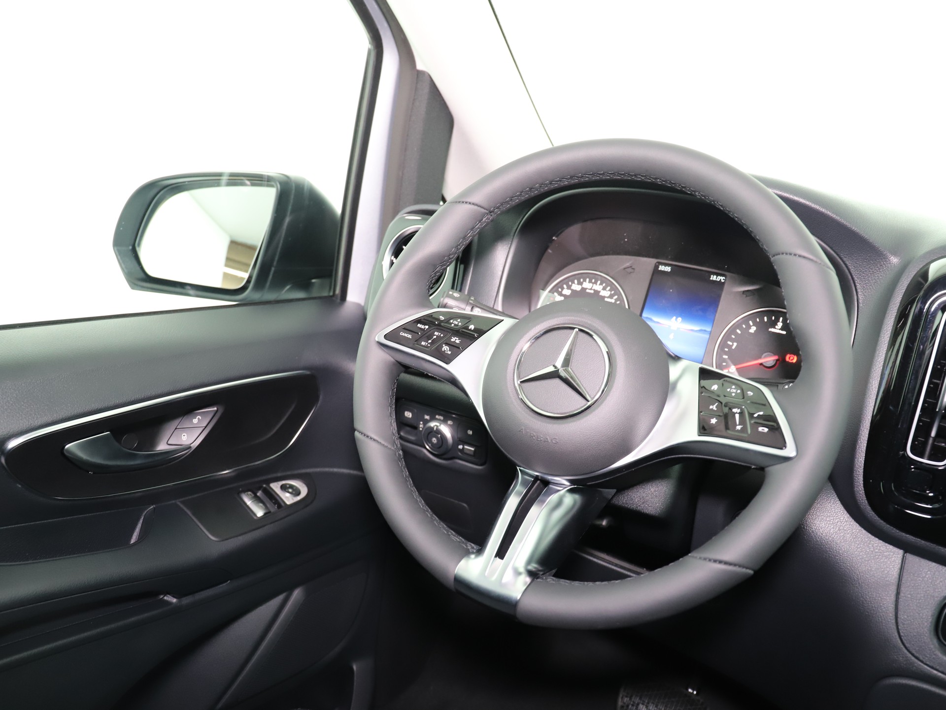 MERCEDES-BENZ Vito 119 CDI Lang Select Tourer 4Matic9G-Tronic-image-14