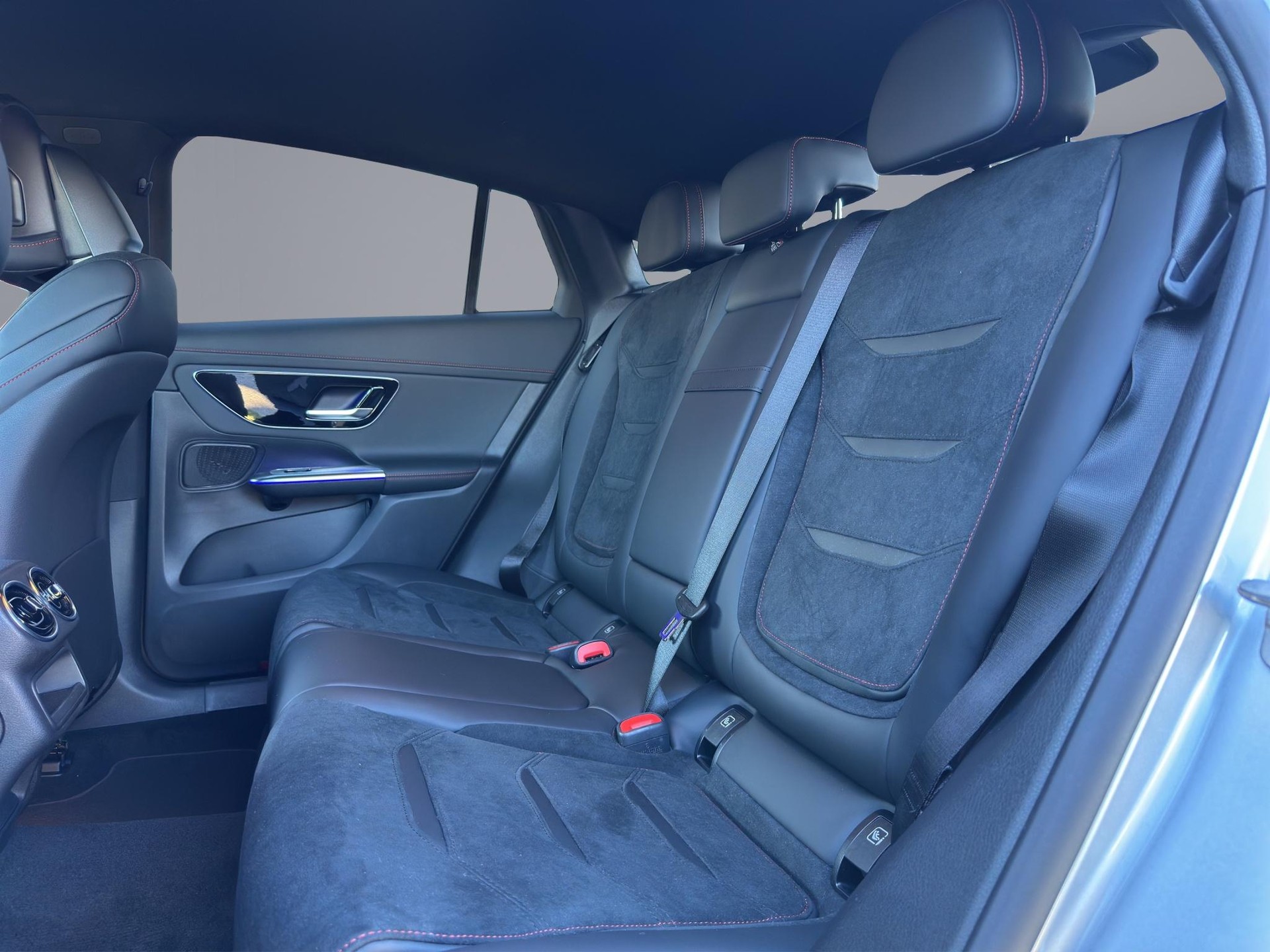 MERCEDES-BENZ GLC 43 AMG Executive Edition 4matic Coupé-image-13