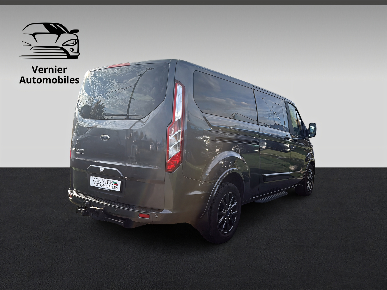 FORD Tourneo Custom 320 L2H1 Titanium X A-image-3