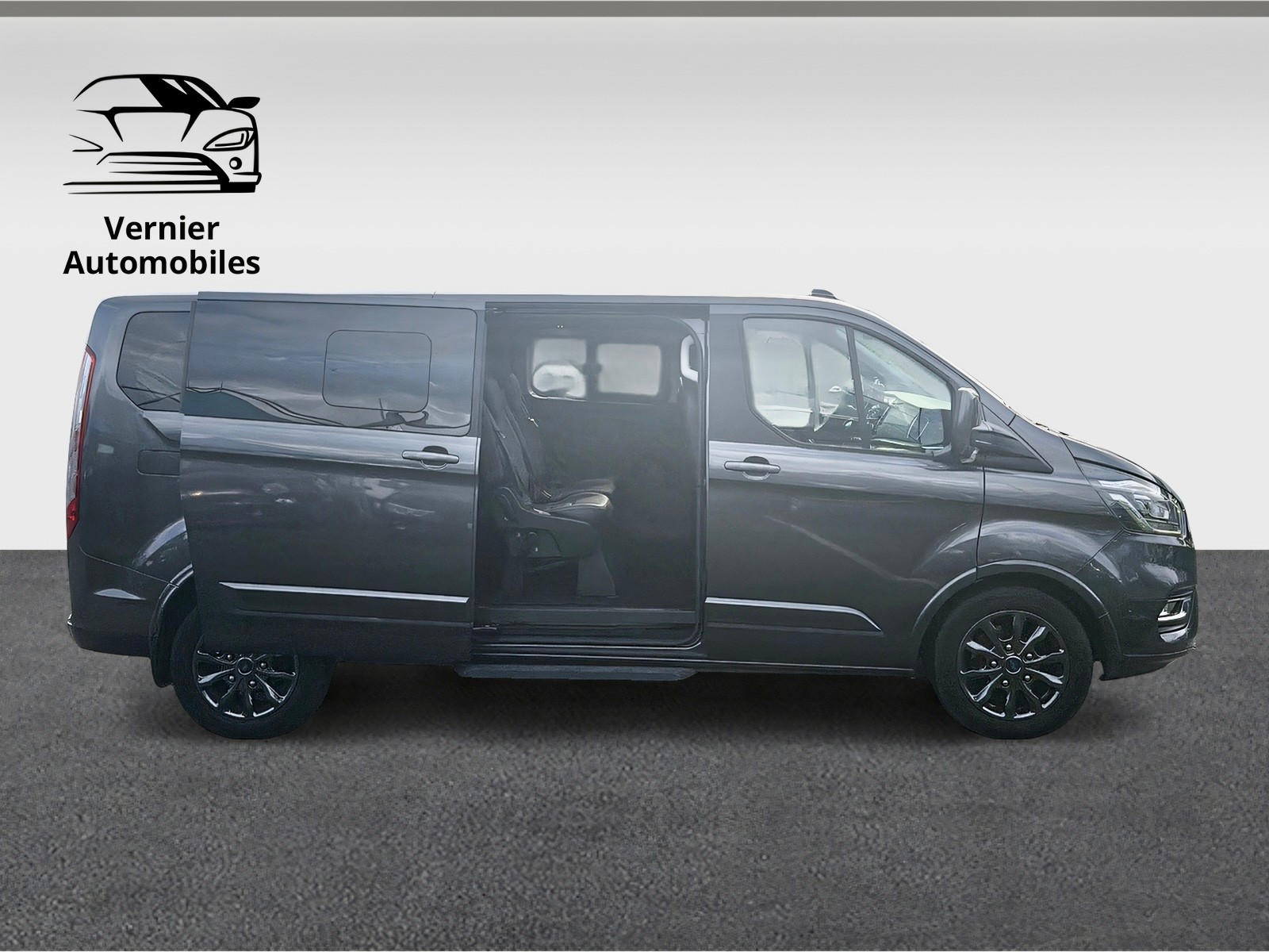 FORD Tourneo Custom 320 L2H1 Titanium X A-image-8