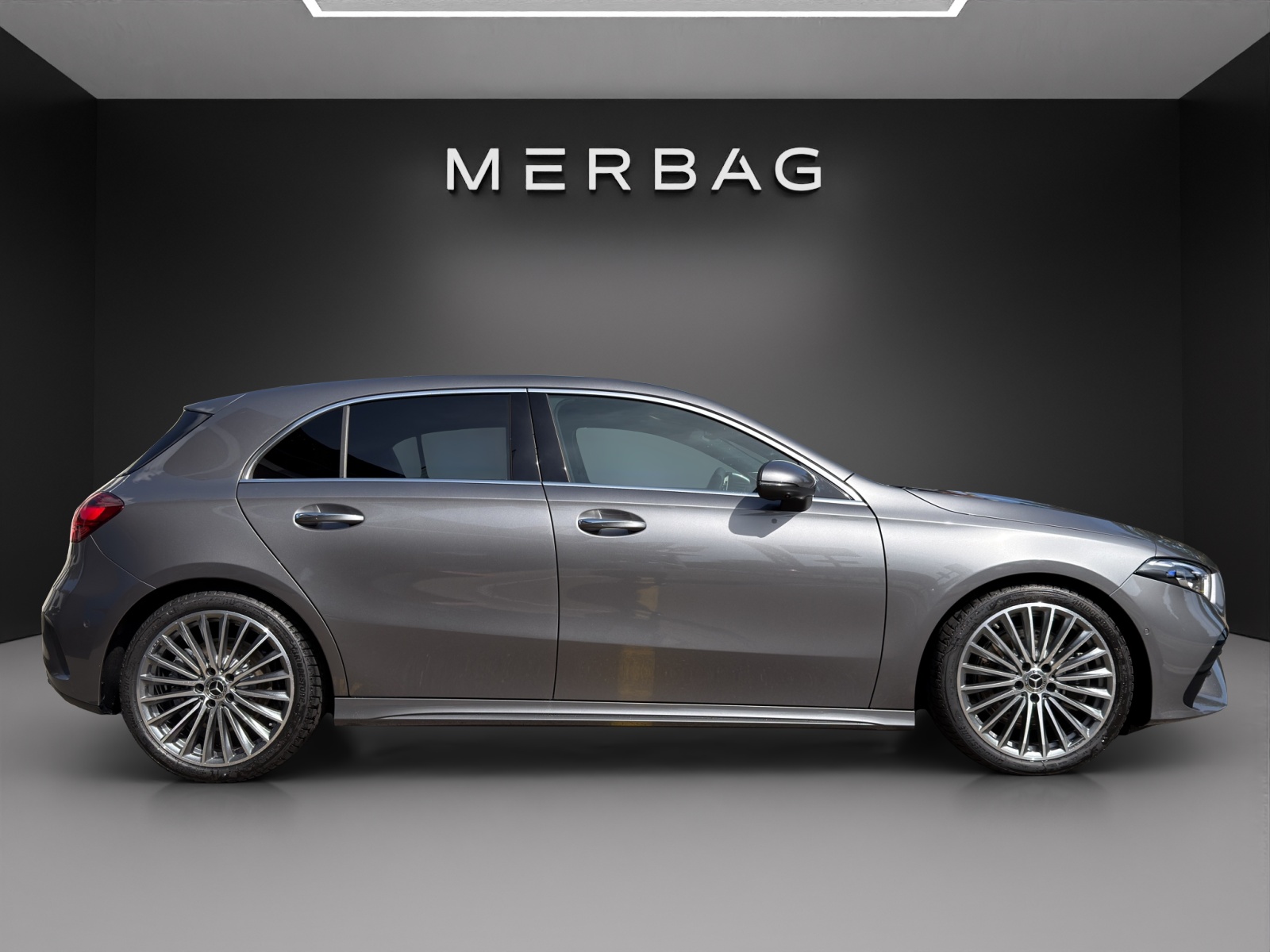 MERCEDES-BENZ A 250 4Matic 8G-DCT-image-1