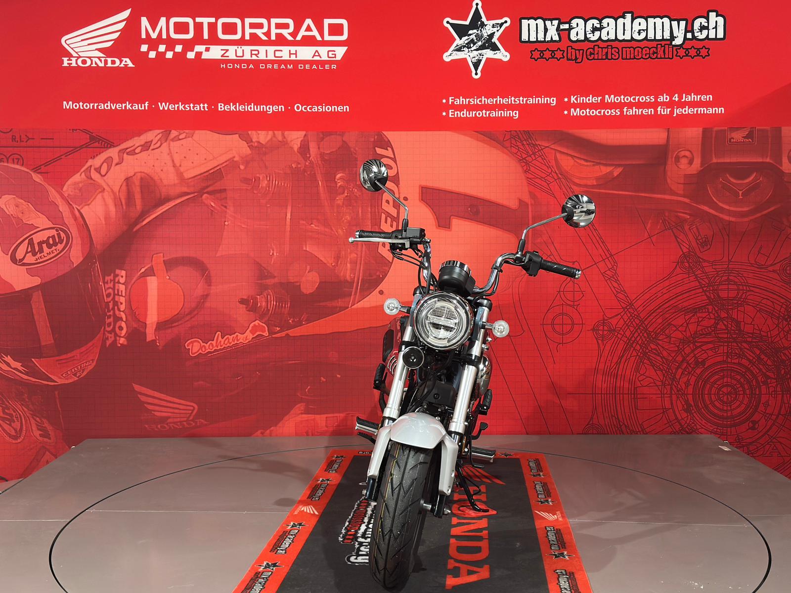 HONDA St 125 Dax*Neufahrzeug**Pearl Cadet Grey-showroom-element-3