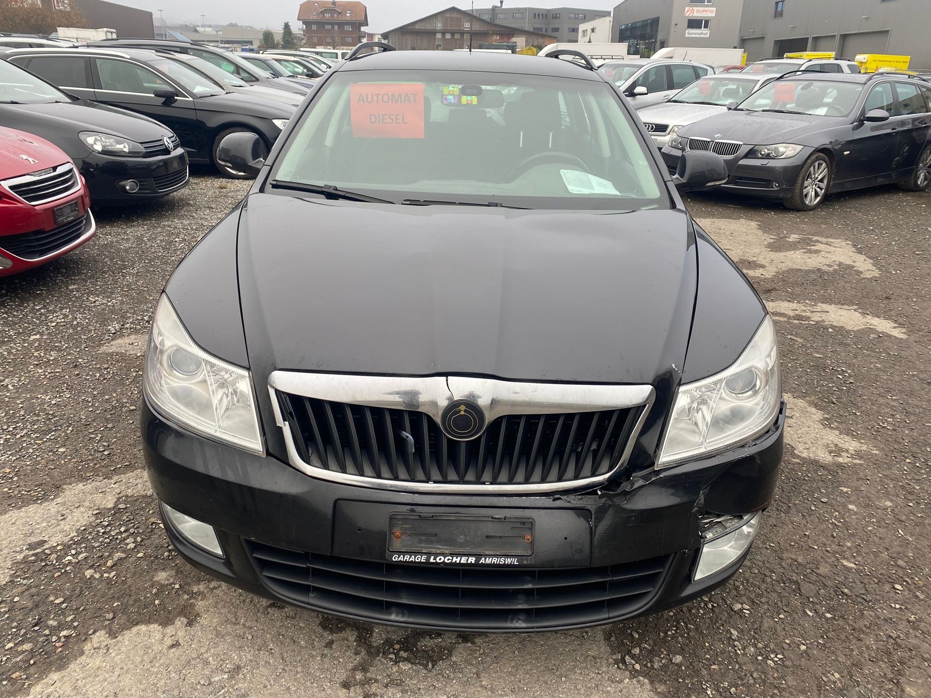 SKODA Octavia Combi 2.0 TDI Elegance DSG-image-2
