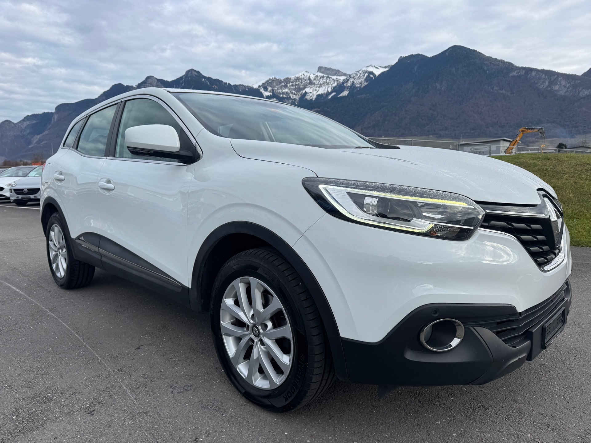RENAULT Kadjar 1.2 16V Turbo Bose-image-2