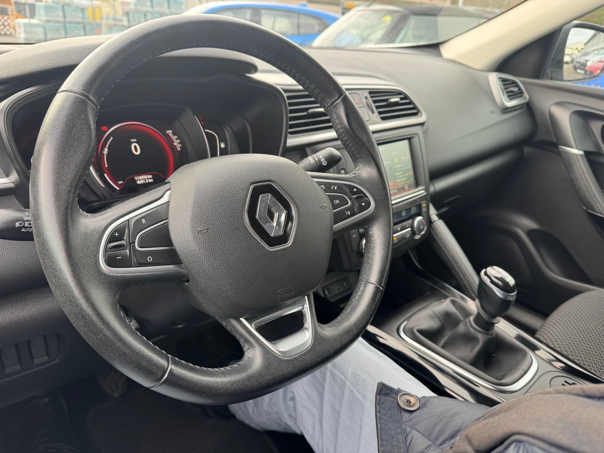 RENAULT Kadjar 1.2 16V Turbo Bose-image-13