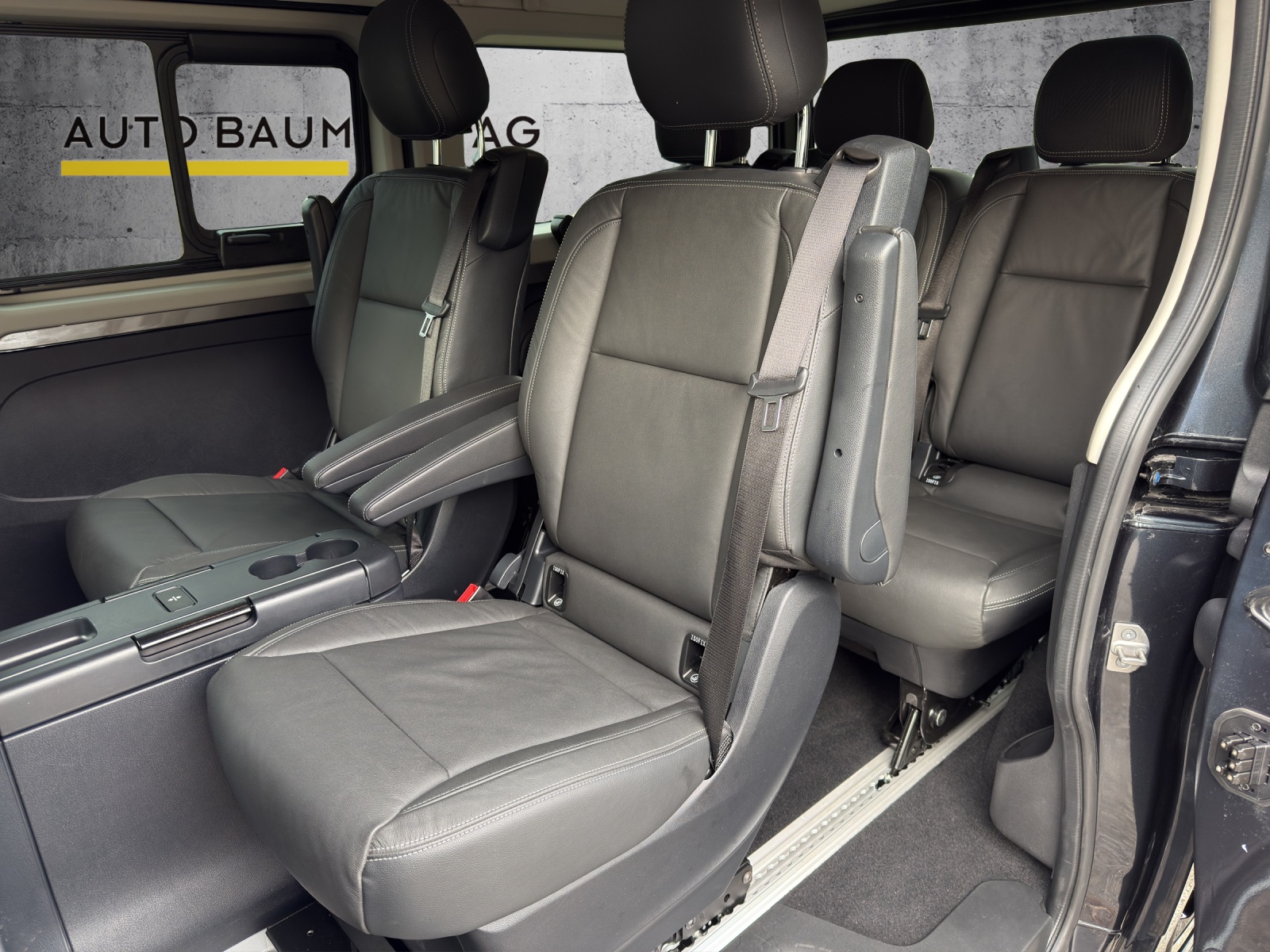 RENAULT Trafic Blue dCi 170 Spaceclass EDC-image-8