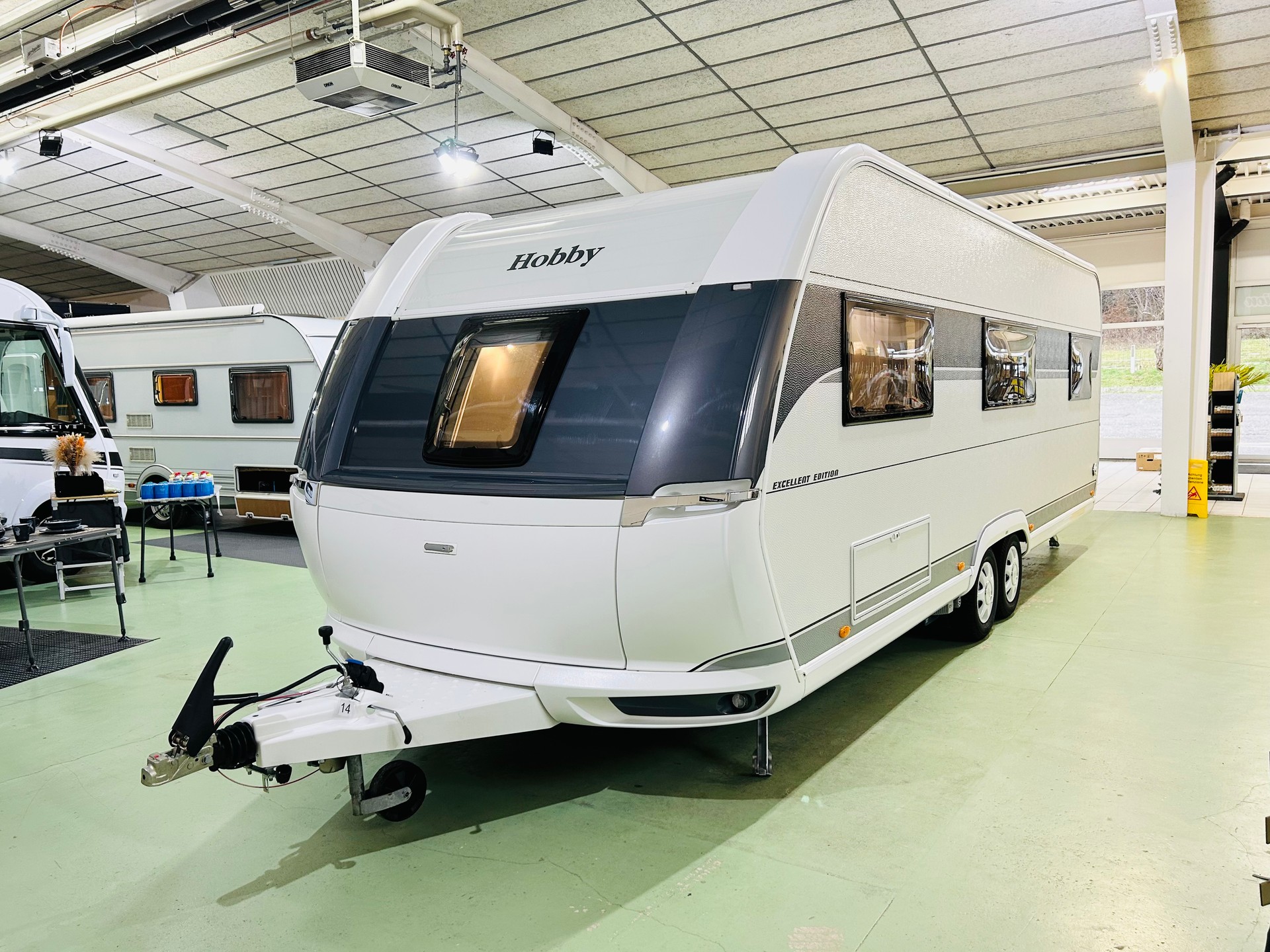 HOBBY 650 UMFe Excellent Edition-showroom-element-1