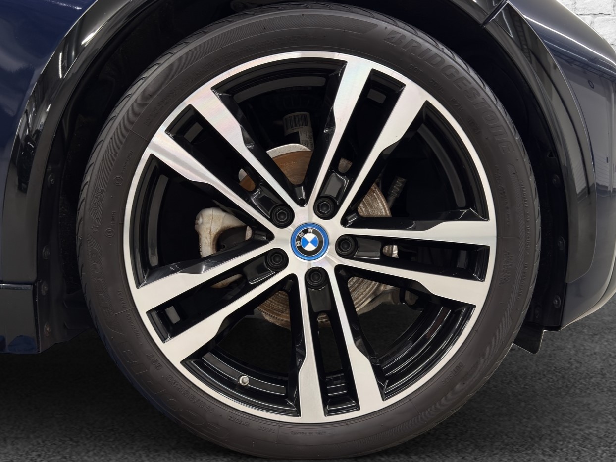 BMW i3s (120Ah)-image-11