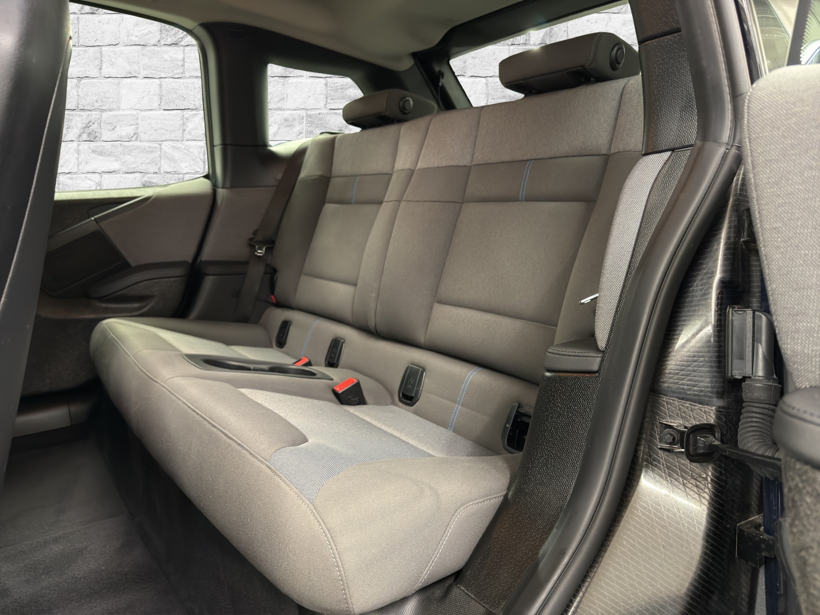 BMW i3s (120Ah)-image-15