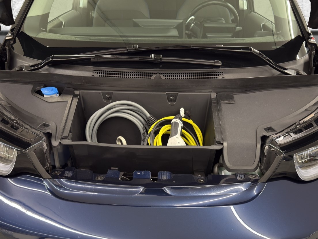 BMW i3s (120Ah)-image-23