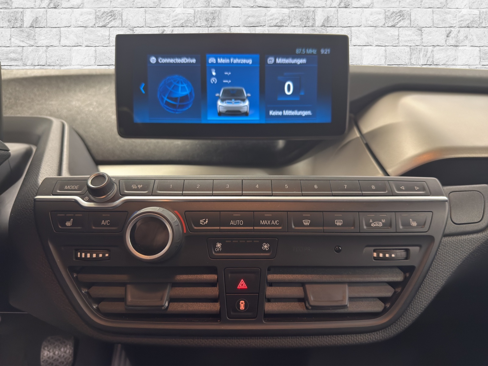 BMW i3s (120Ah)-image-17