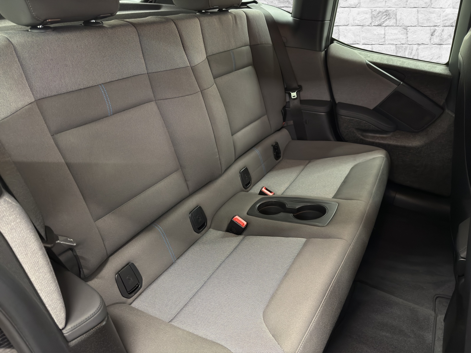 BMW i3s (120Ah)-image-18