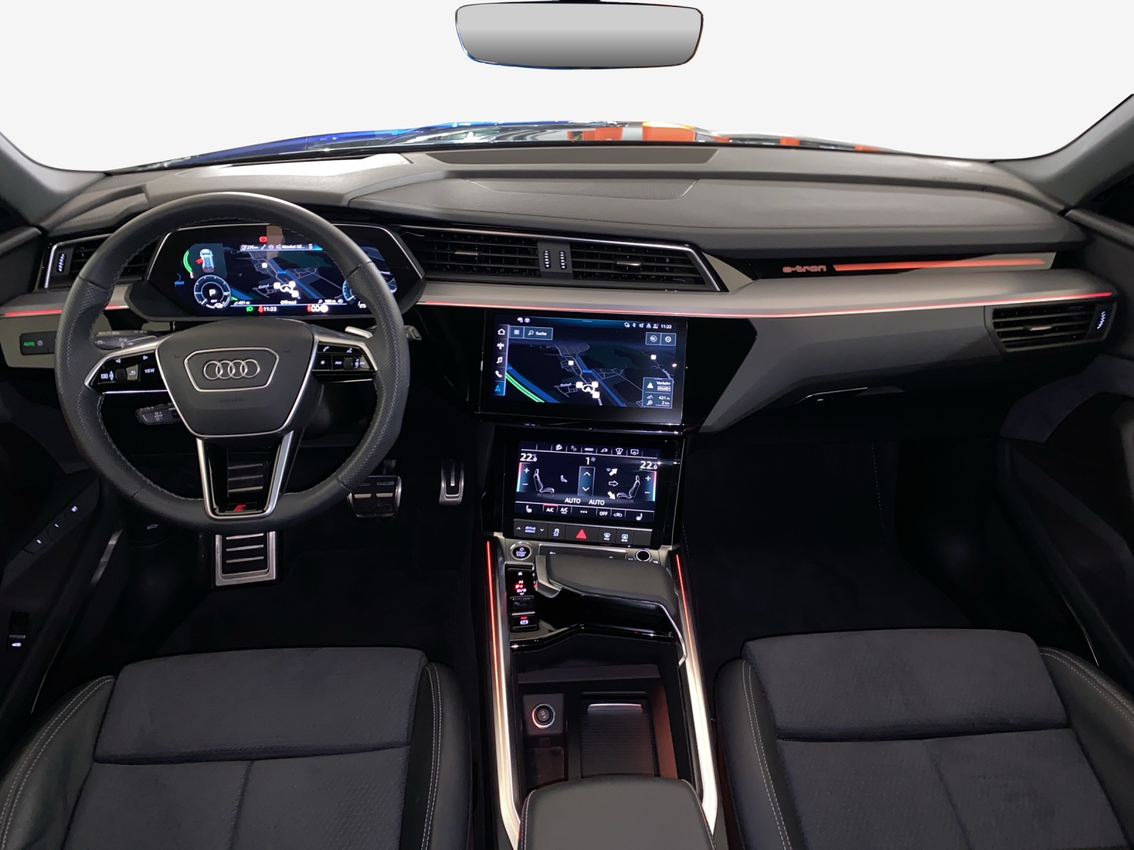 AUDI Q8 55 e-tron advanced quattro-image-9