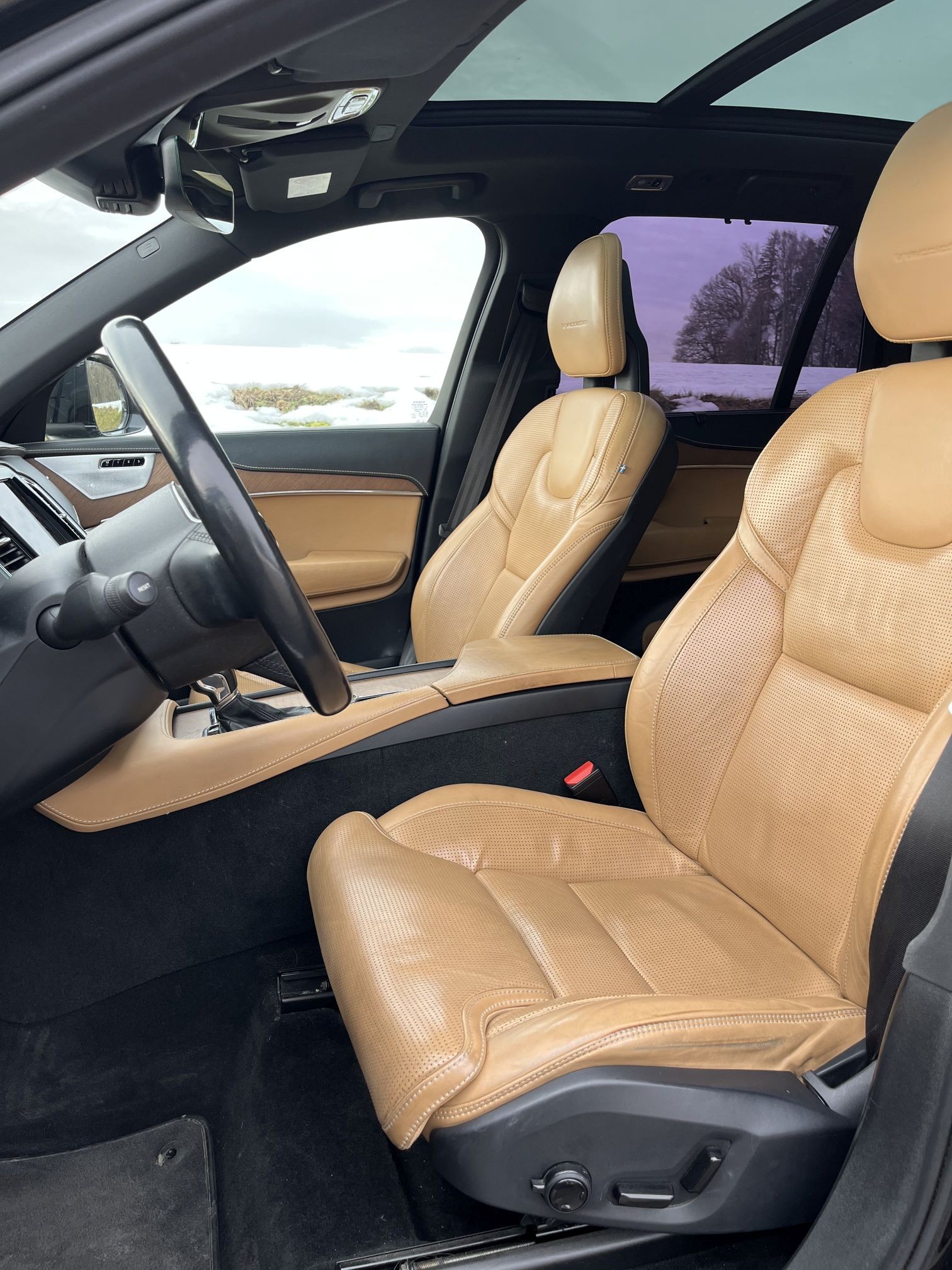 VOLVO XC90 D5 AWD First Edition Geartronic-image-10