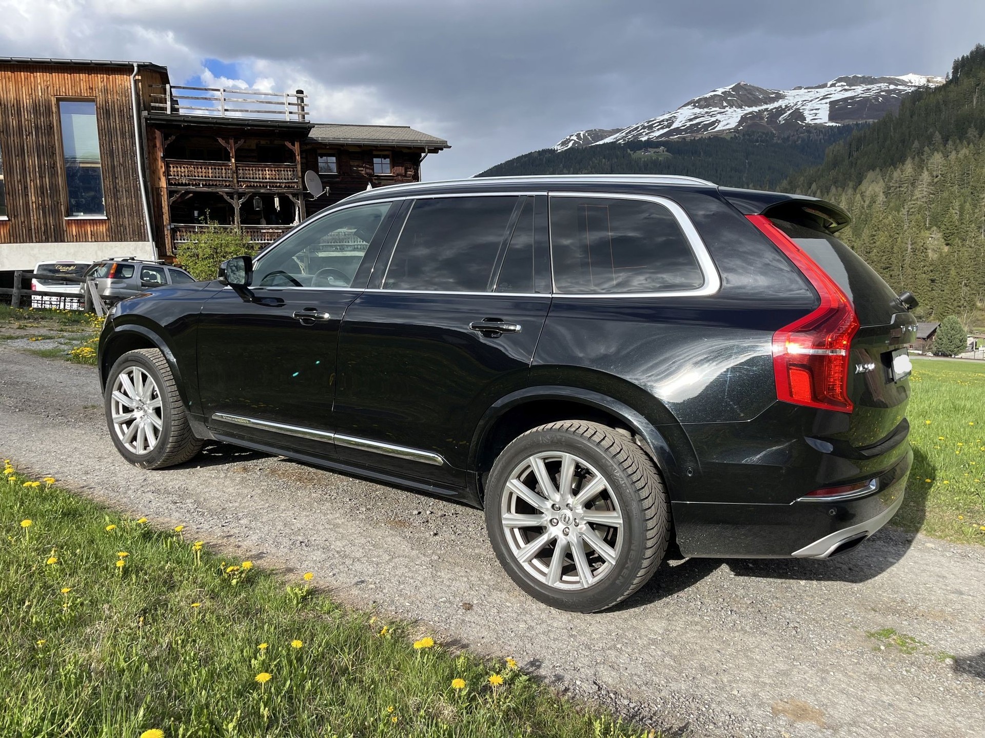 VOLVO XC90 D5 AWD First Edition Geartronic-image-8
