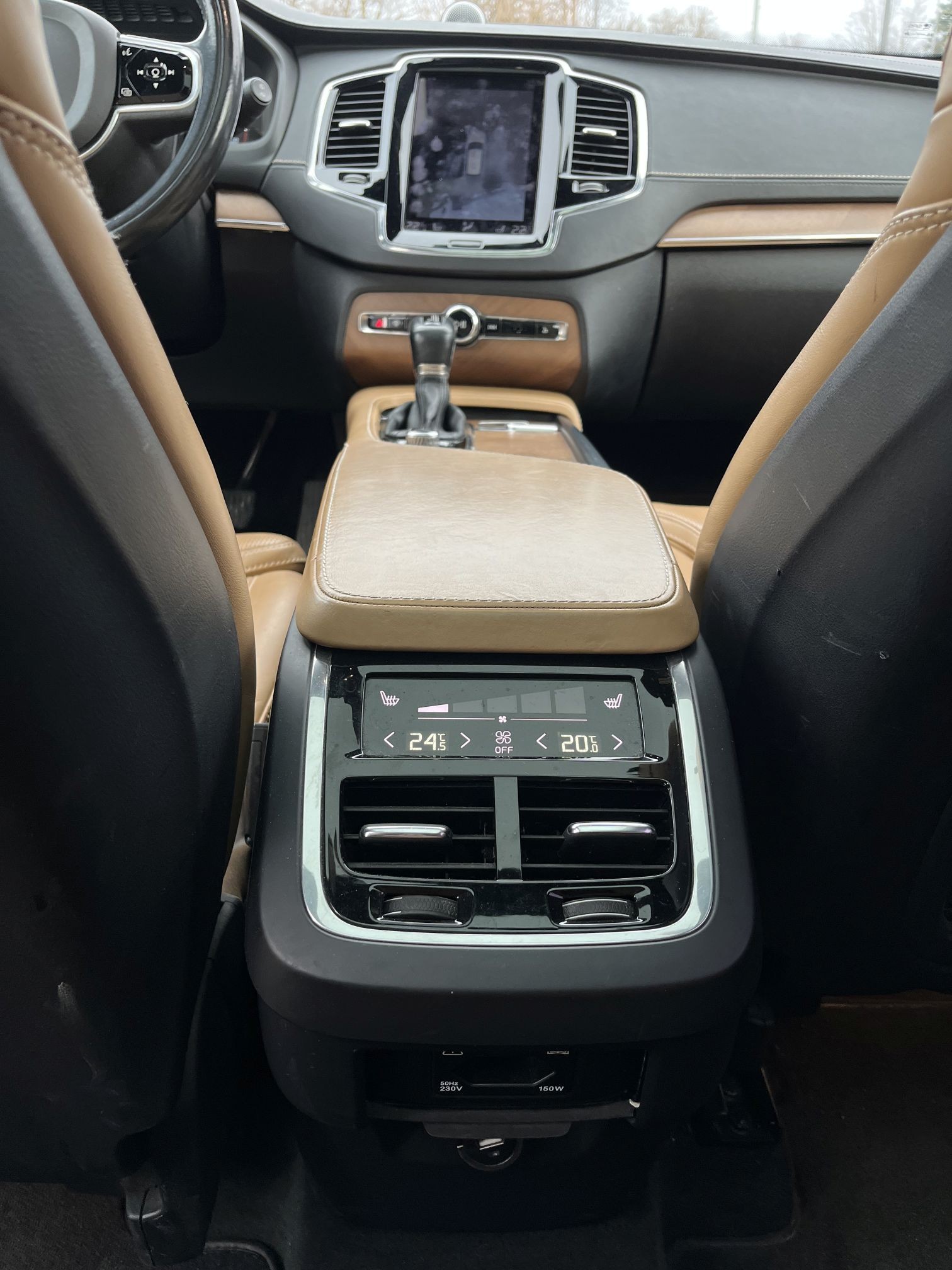 VOLVO XC90 D5 AWD First Edition Geartronic-image-14
