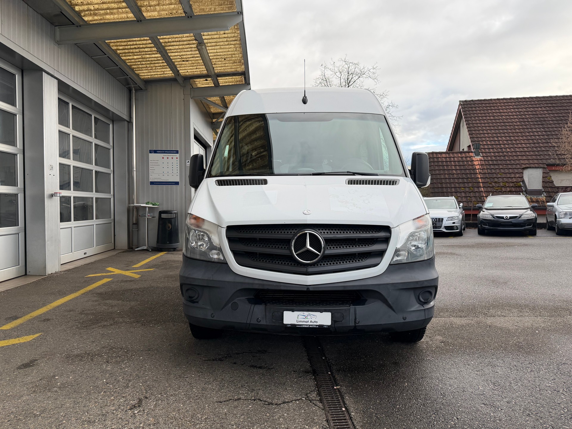 MERCEDES-BENZ Sprinter 313 BlueTec Standard-image-1