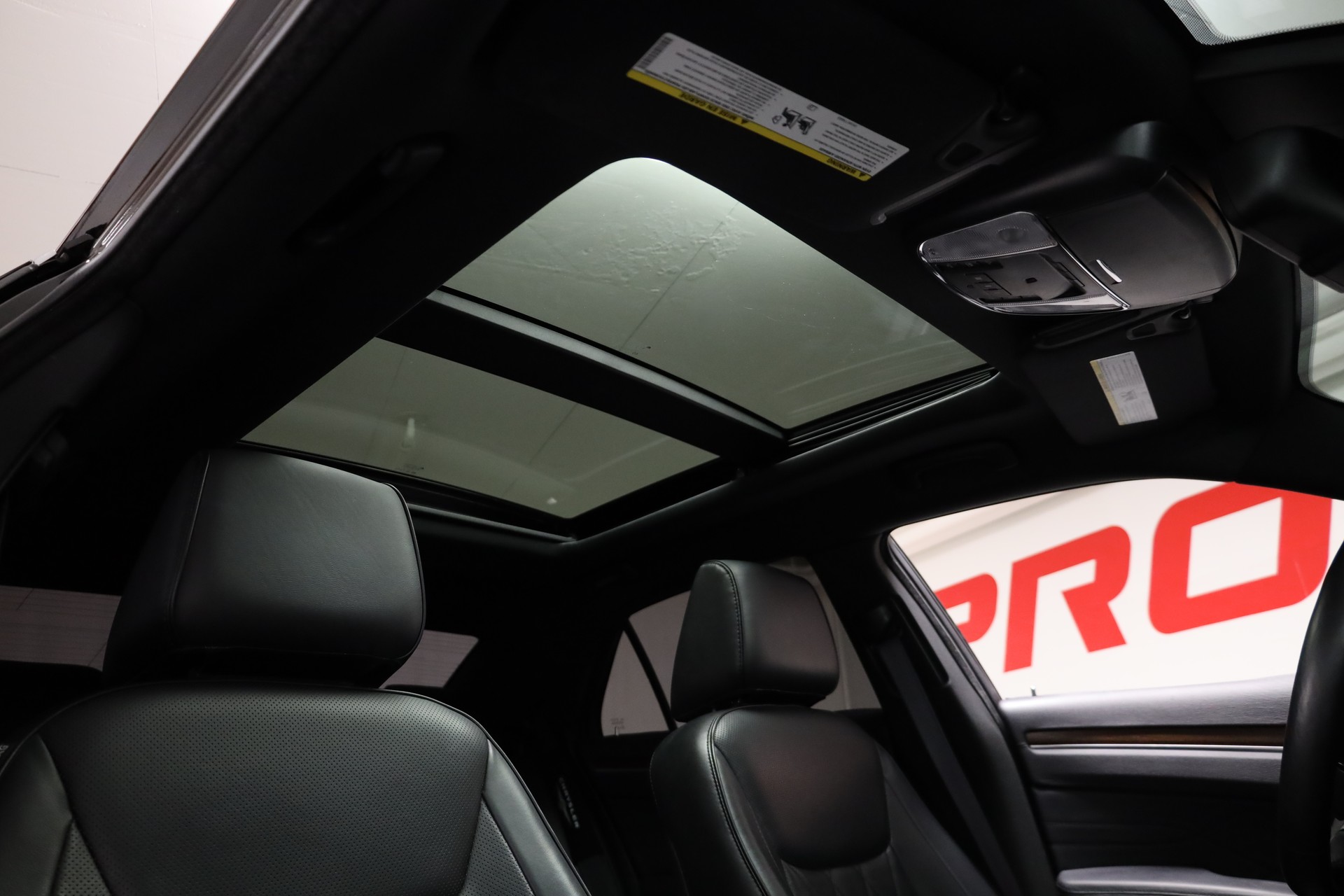 CHRYSLER 300C Platinum 5.7 HEMI-image-14