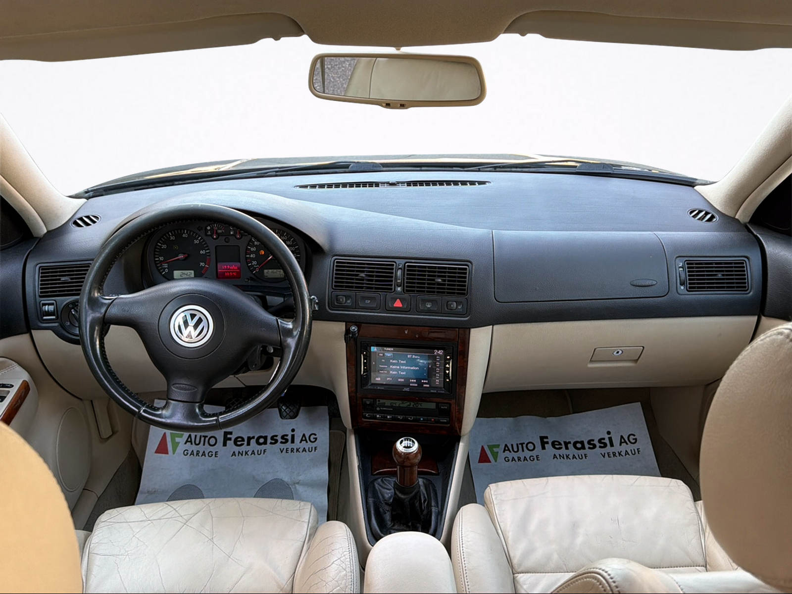 VW Golf 2.8 Highline 4Motion-image-8