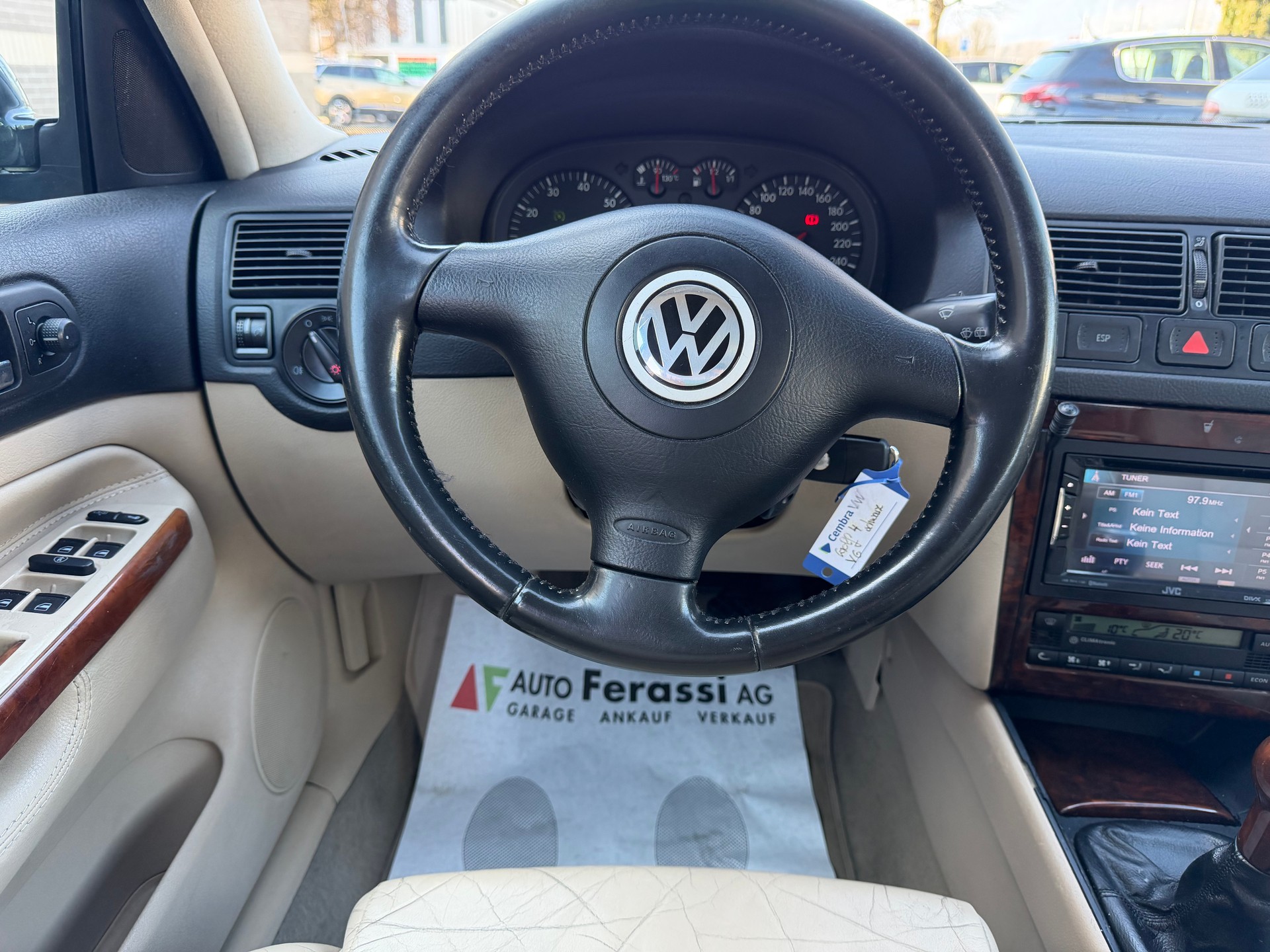 VW Golf 2.8 Highline 4Motion-image-13