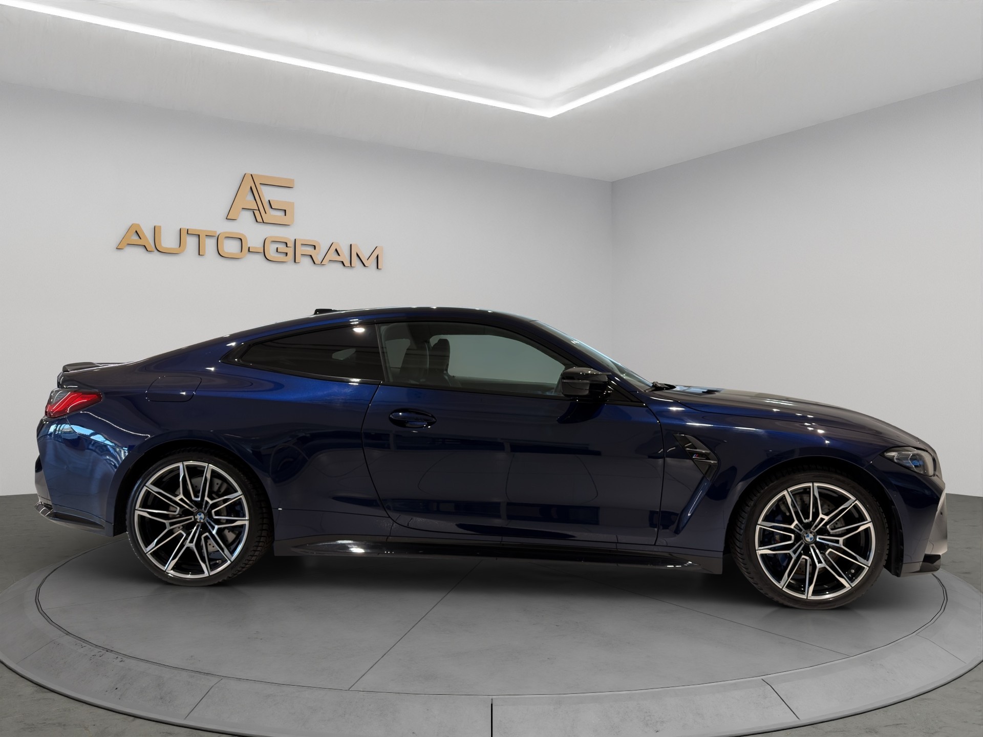 BMW M4 Coupé Competition M xDrive-image-5