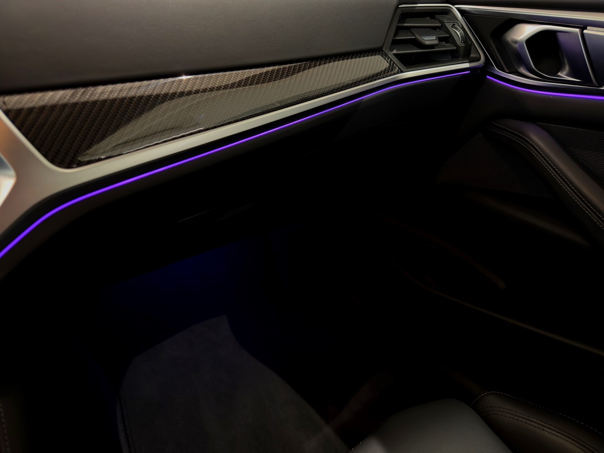 BMW M4 Coupé Competition M xDrive-image-23