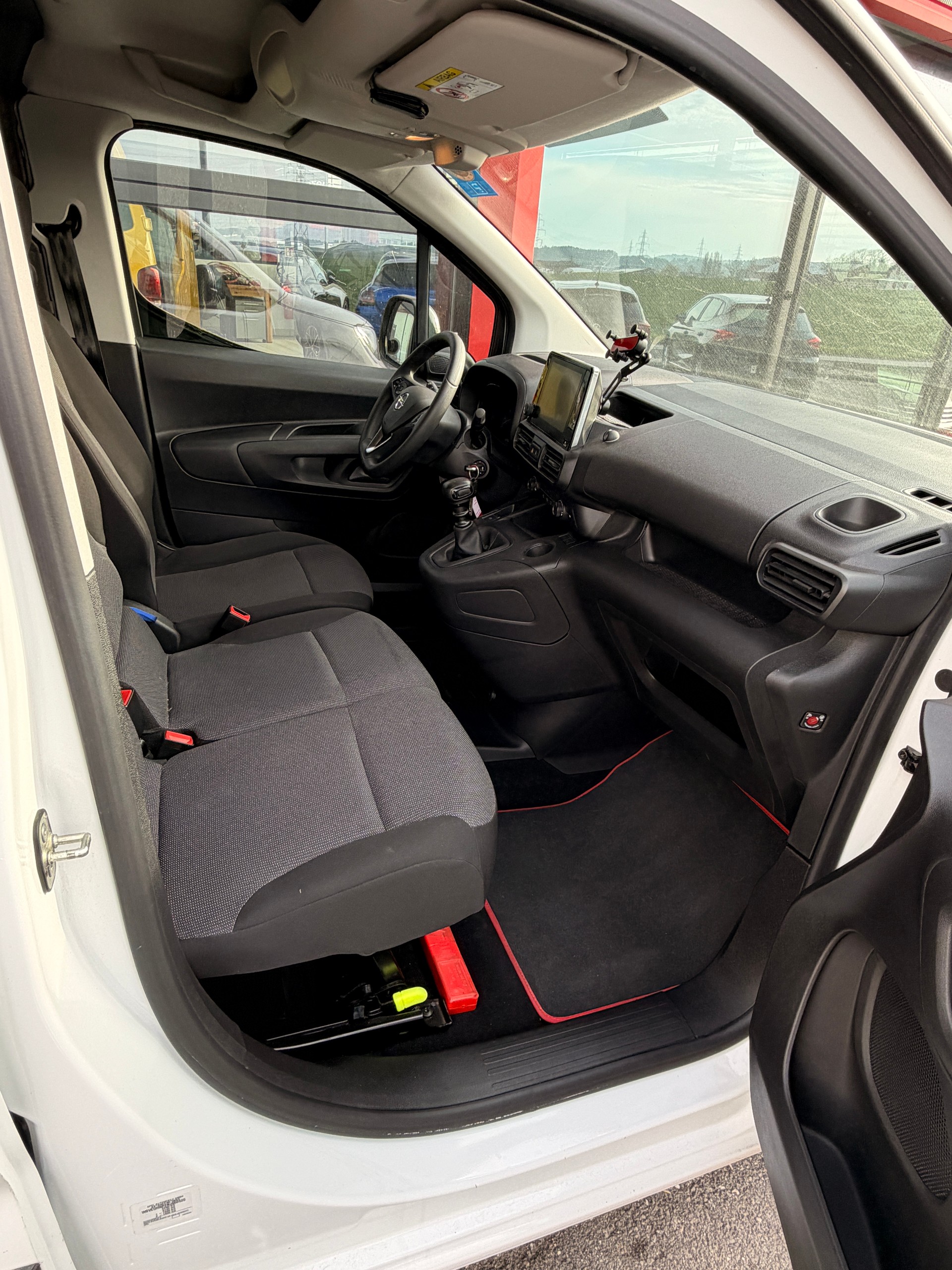 OPEL Combo 1.2 Cargo XL Enjoy s/s Erhöhte Nutzlast-image-8